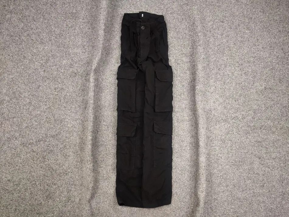 Japanese Brand Vintage Japanese Black Baggy Cargo Trouser Pants Y2K Style Size US 30 / EU 46 - 1 Thumbnail