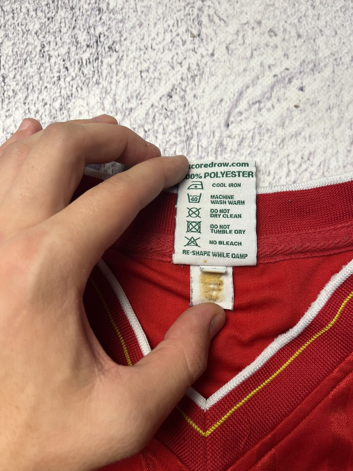 Vintage Liverpool 1982 Score Draw Football Shirt Mens Top Jersey Size US L / EU 52-54 / 3 - 12 Thumbnail