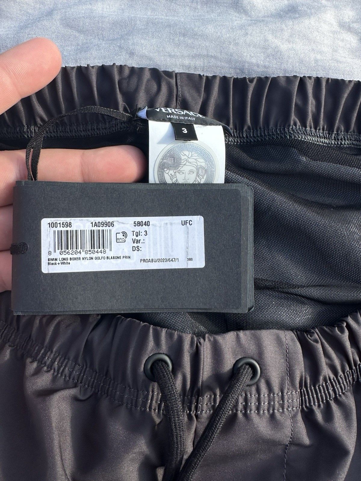 Versace Black Versace Swim Suit / Shorts With Versace Logo In Grey Size US 32 / EU 48 - 3 Thumbnail