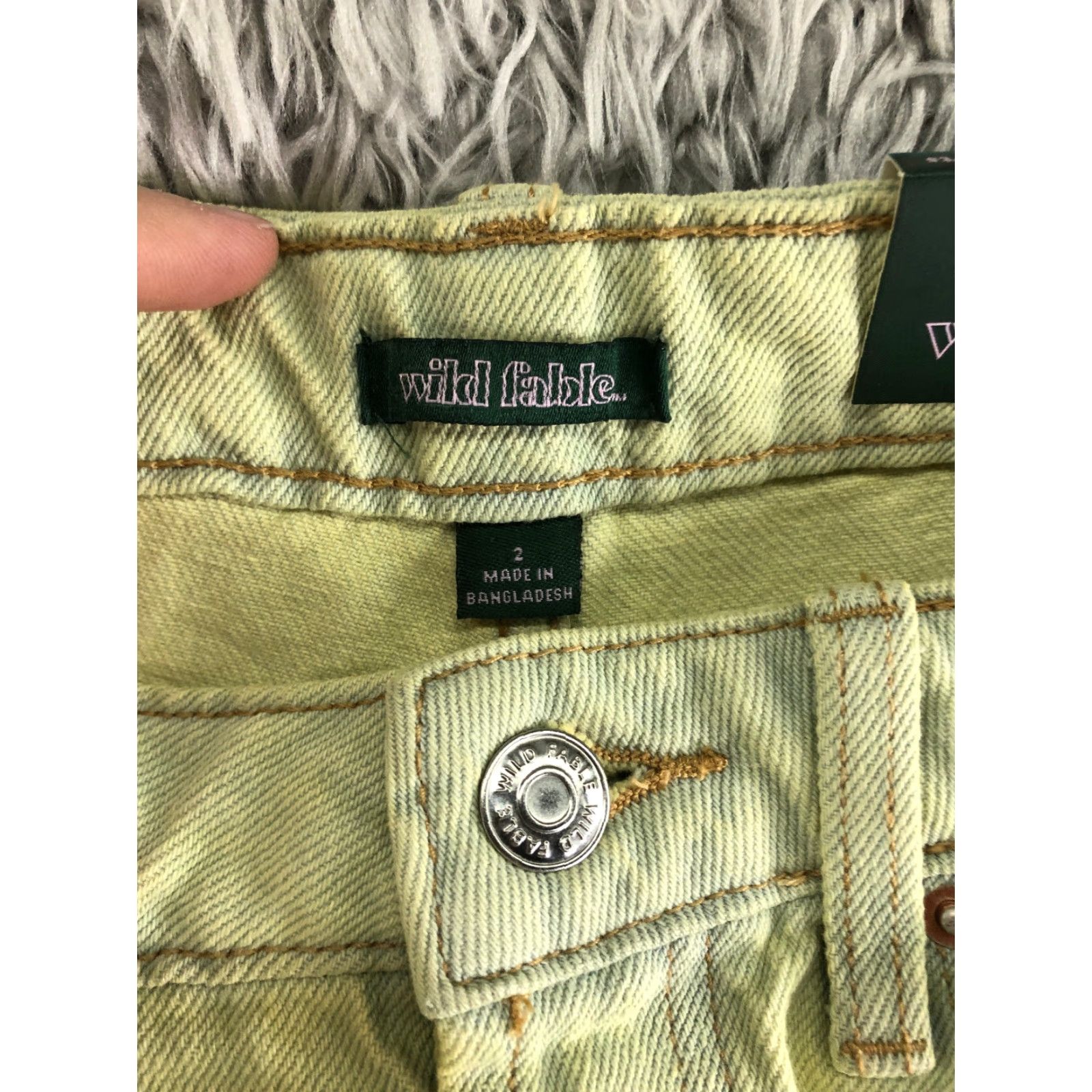 Vintage Wild Fable High Rise Bermuda Shorts Womens Size 2 Blue Denim Jean Shorts Size 26" / US 2 / IT 38 - 7 Thumbnail