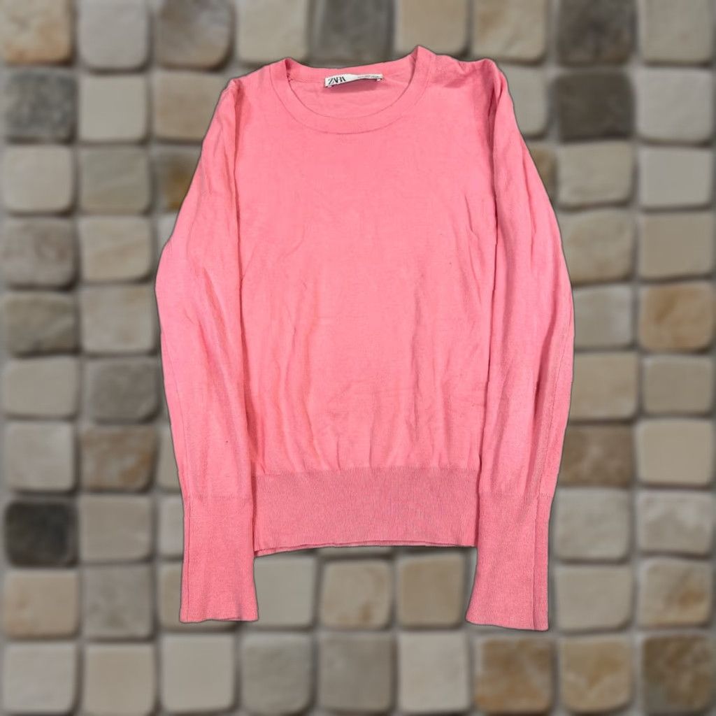 Zara Zara Sweater Womens Small Pink Knit Pullover Crew Neck Casual Pullover Polyester Knit Long Sleeve Regular Fit Size S / US 4 / IT 40 - 1 Thumbnail