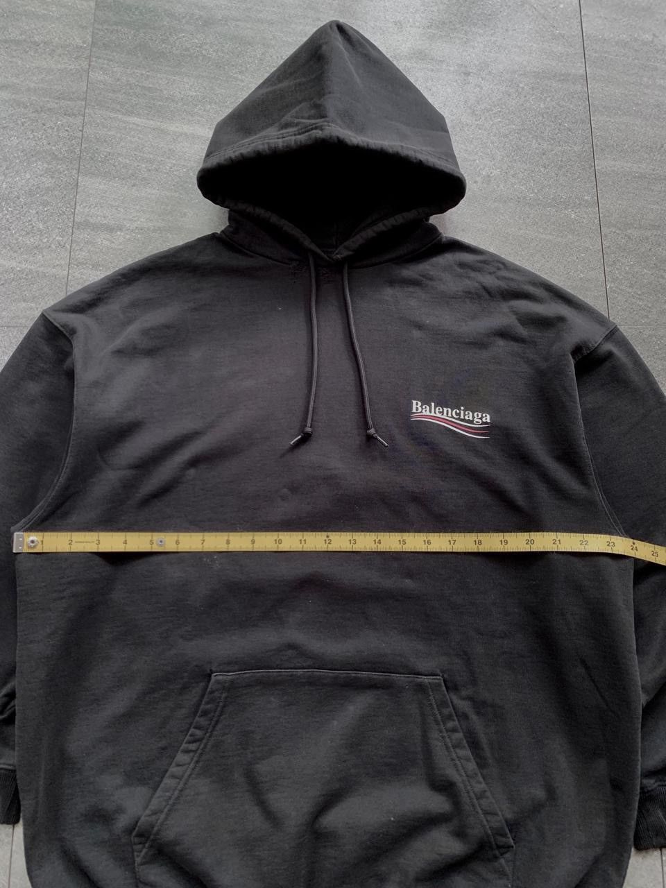 Balenciaga FREE TAX! Oversized Campaign Logo Hoodie in Black Size US M / EU 48-50 / 2 - 12 Thumbnail