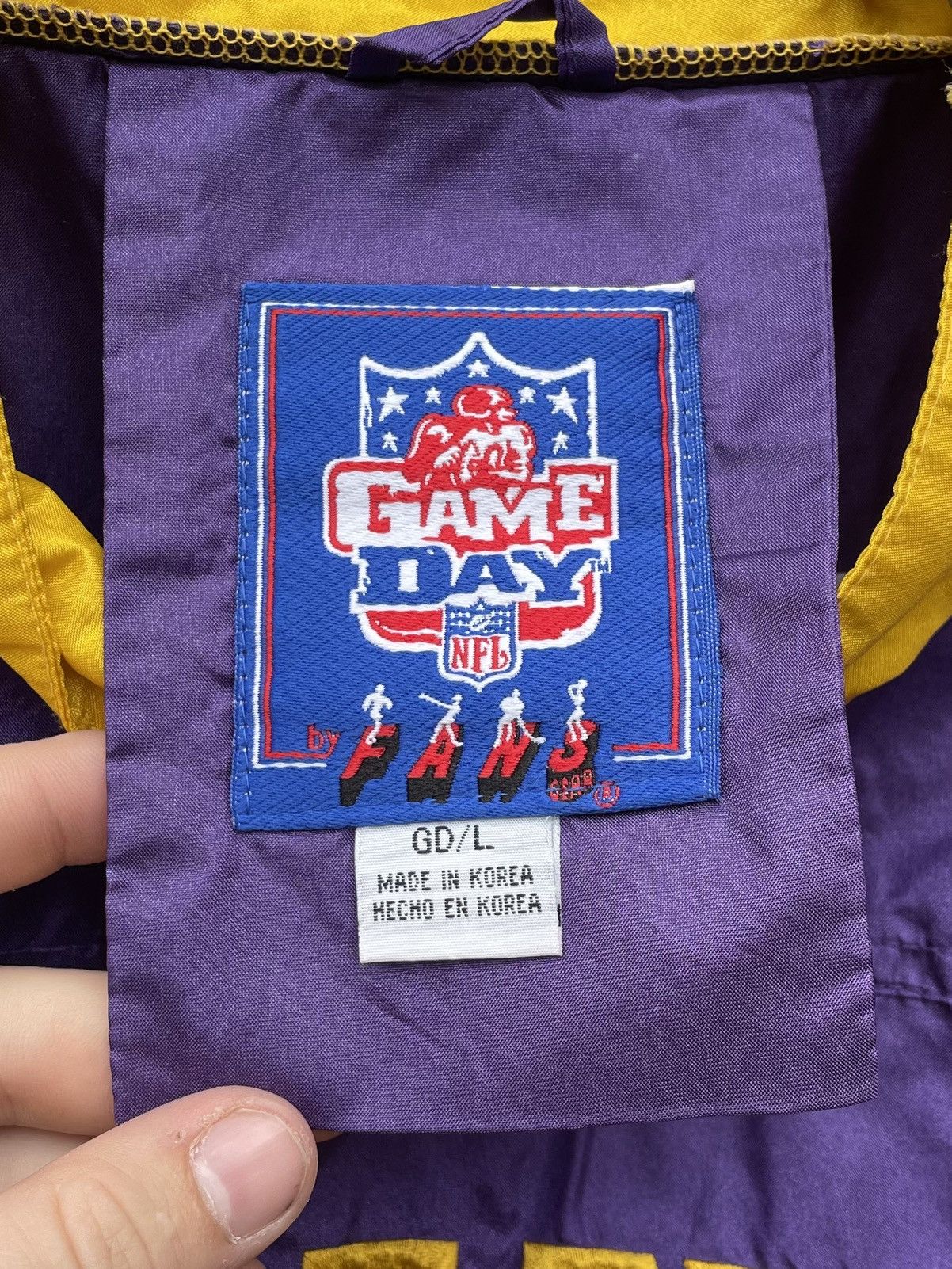 Vintage Vintage 90s Game Day Minnesota Vikings Big Logo Windbreaker Size US L / EU 52-54 / 3 - 2 Thumbnail