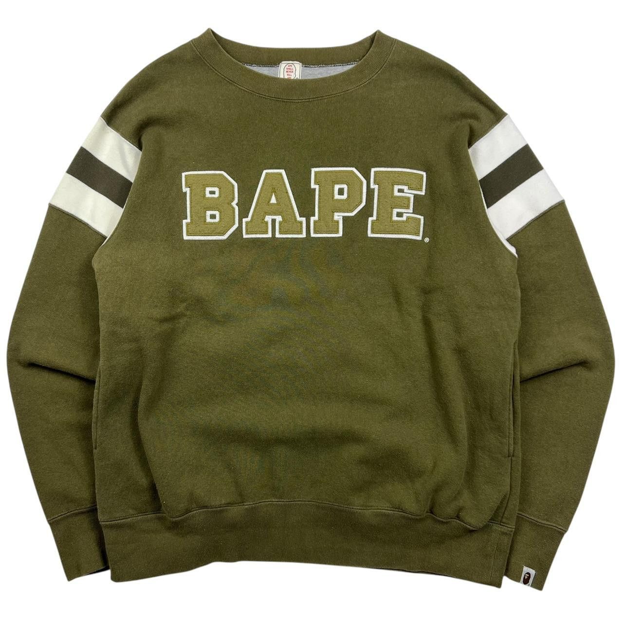 Bape Vintage 2000s Bape Sweatshirt Green - Medium Size US M / EU 48-50 / 2 - 1 Thumbnail