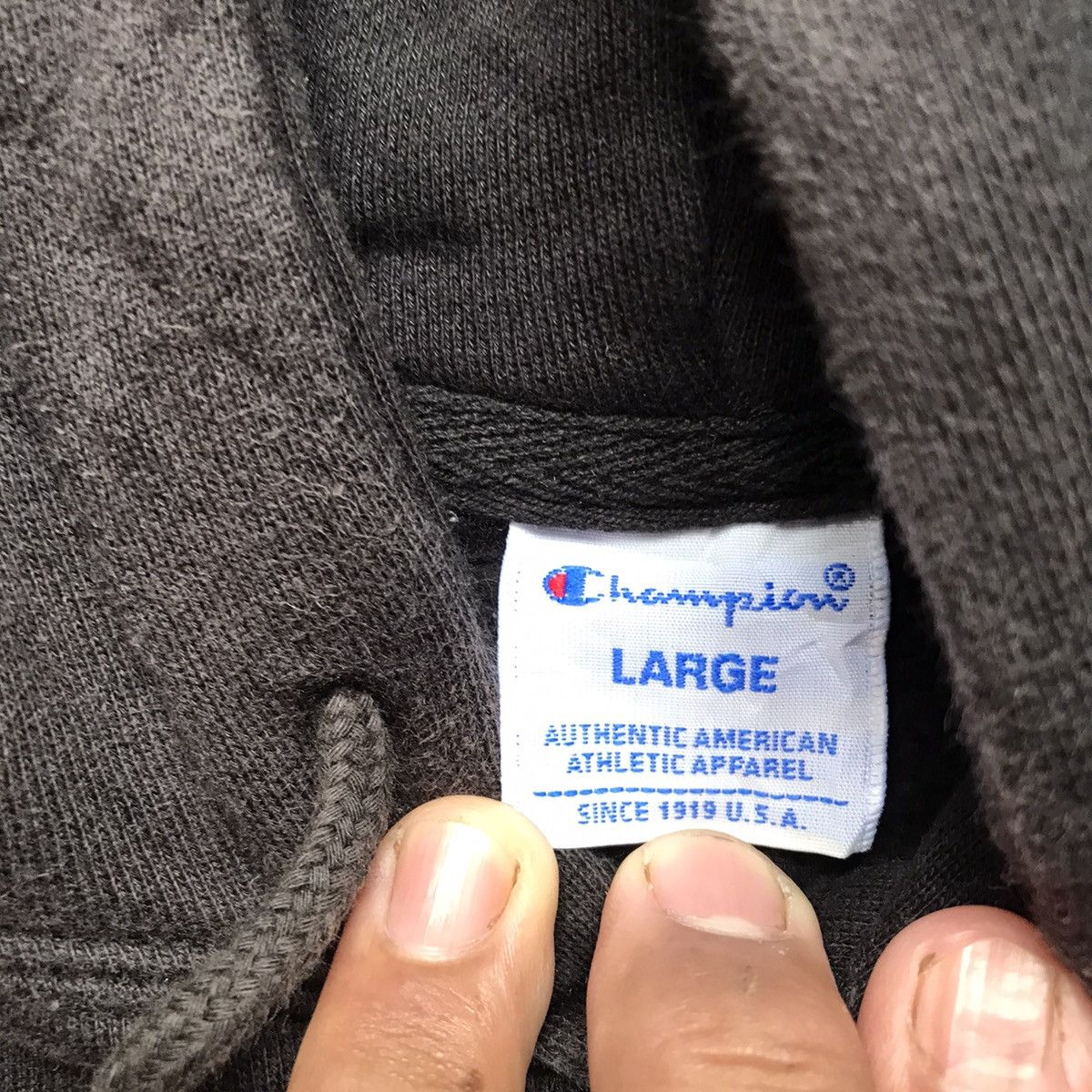 Champion VINTAGE Y2K CHAMPION HOODIE Size US M / EU 48-50 / 2 - 8 Thumbnail