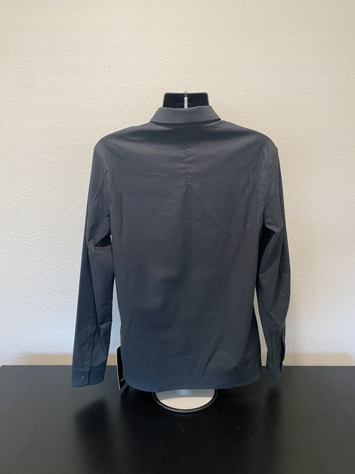 Lululemon Lululemon button down formal shirt Size US L / EU 52-54 / 3 - 2 Thumbnail