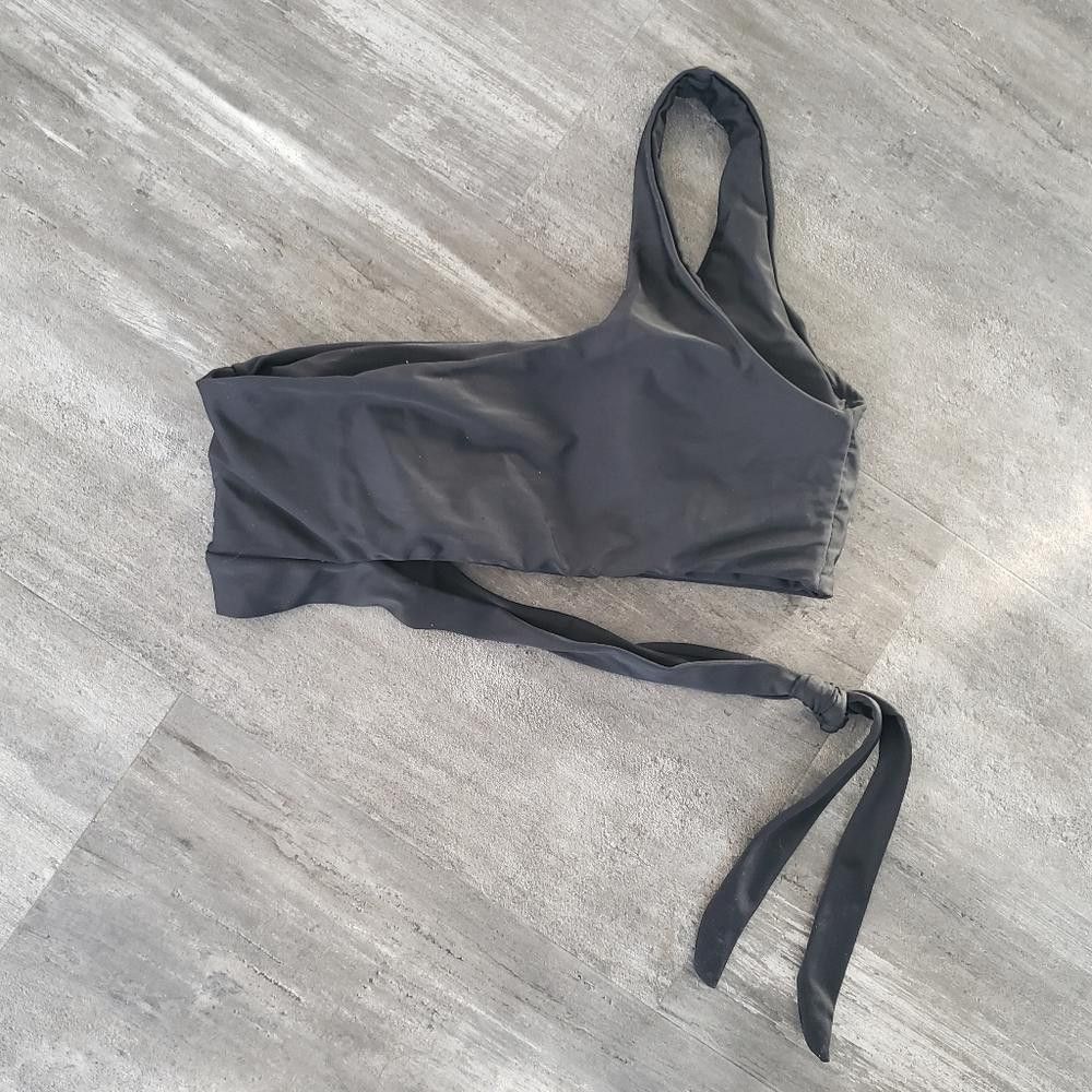 Designer Black Asymmetrical Side Wrapped Bikini Top Size ONE SIZE - 2 Thumbnail