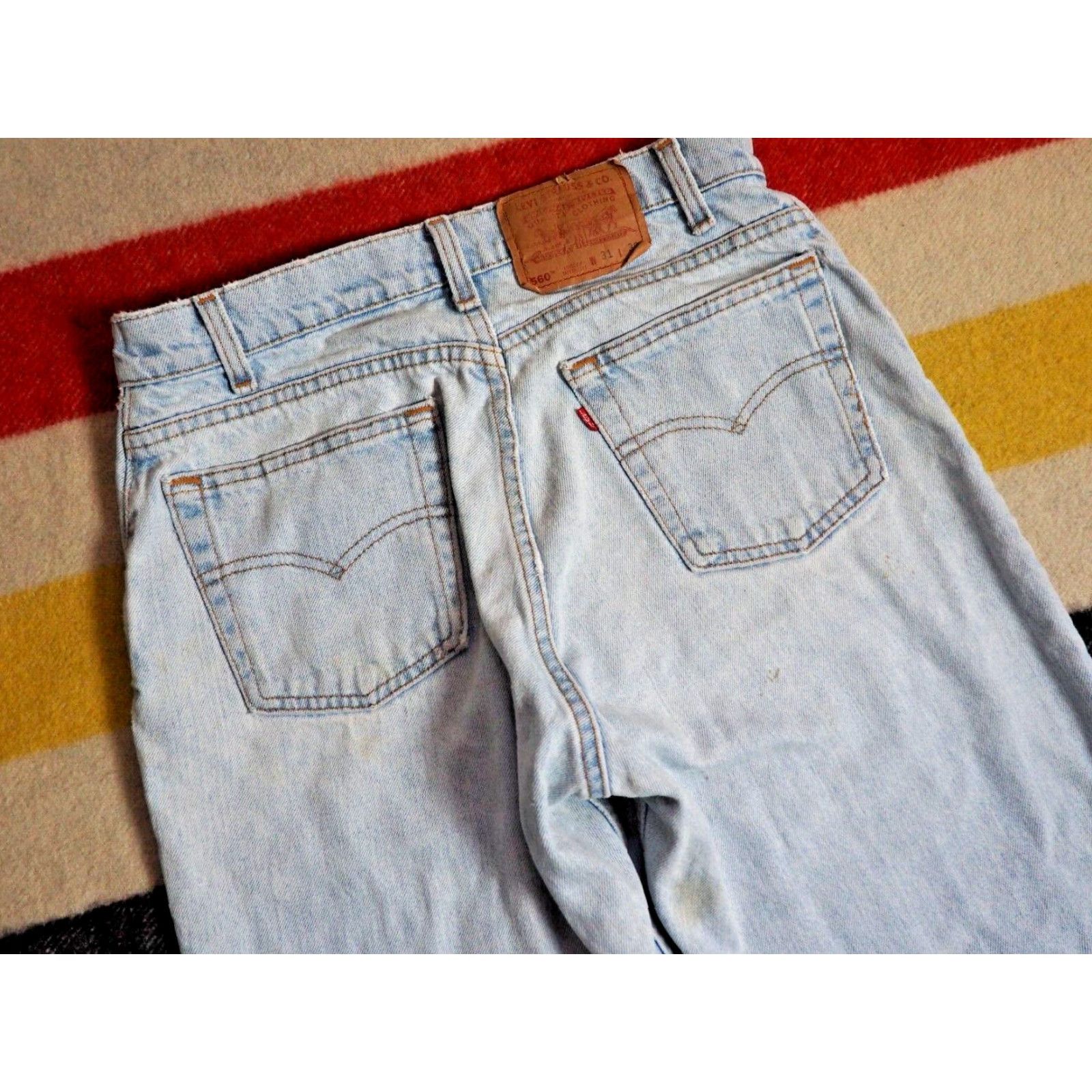 Levi's VTG Levi's 560 Denim Jeans 31x32 Blue Distressed 90s Grunge Casual Regular Vintage Jeans Pants Mens Girls Size US 31 - 4 Thumbnail