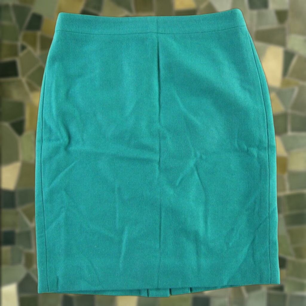 J.Crew J.Crew Wool Green Work Casual Modest Classic Straight Pencil Skirt Women 4 Size 27" / US 4 / IT 40 - 1 Thumbnail
