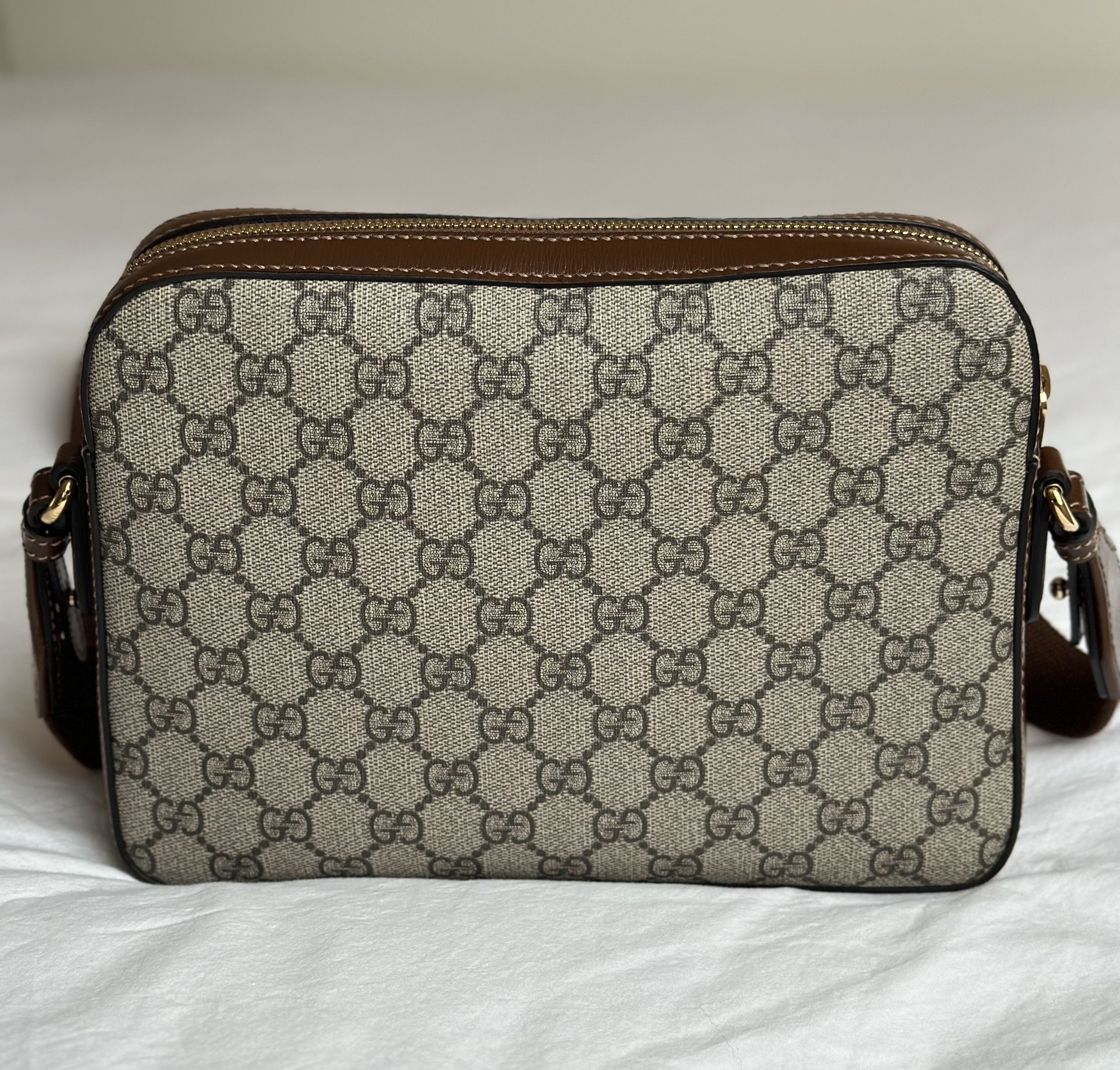 Gucci Gucci Interlocking G Messenger Bag | Grailed