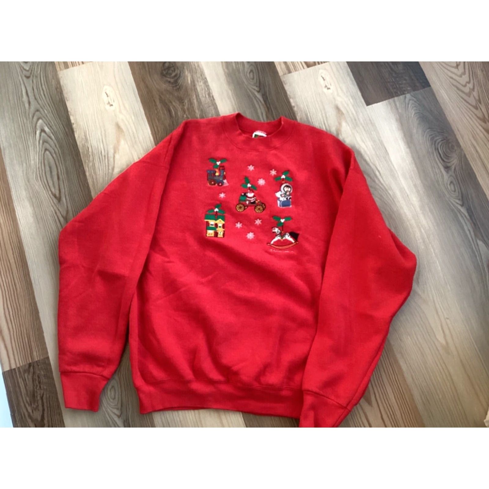Fruit Of The Loom Vtg Hallmark Christmas Sweatshirt w/ Vtg Embroidered Keepsake Ornaments XL Size XL / US 12-14 / IT 48-50 - 2 Thumbnail