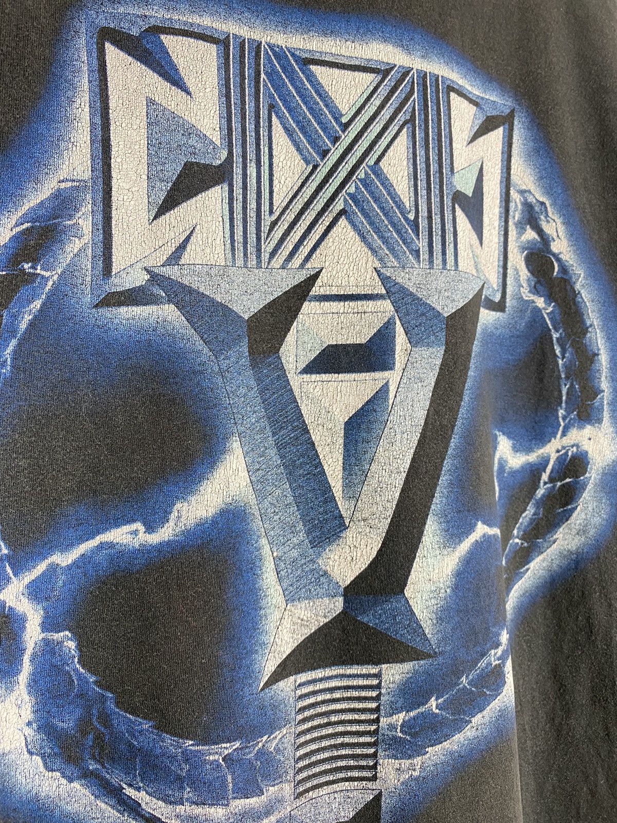Band Tees 2000’s Vintage HammerFall Treshold Album Graphic Long Sleeve Size US L / EU 52-54 / 3 - 16 Thumbnail