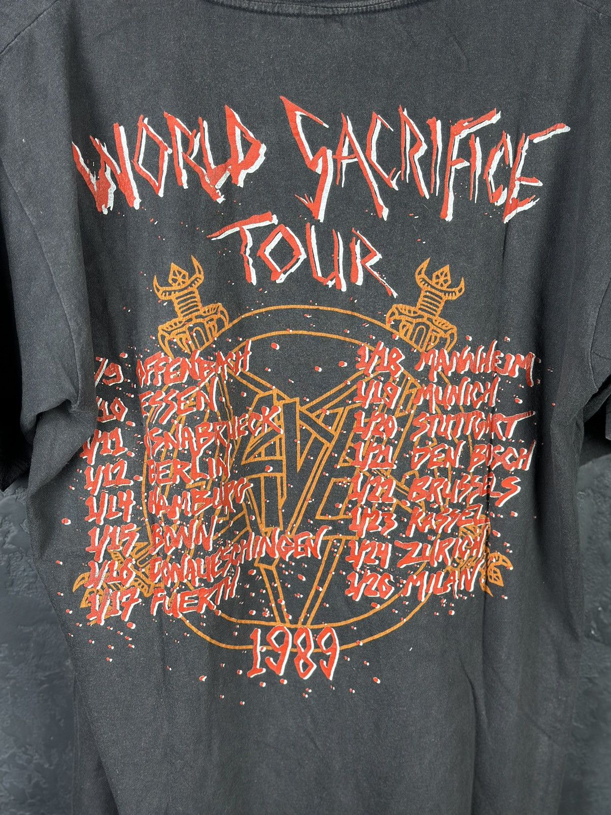 Slayer Vintage 1988 Slayer World Sacrifice Tour T-Shirt Size US XL / EU 56 / 4 - 11 Thumbnail