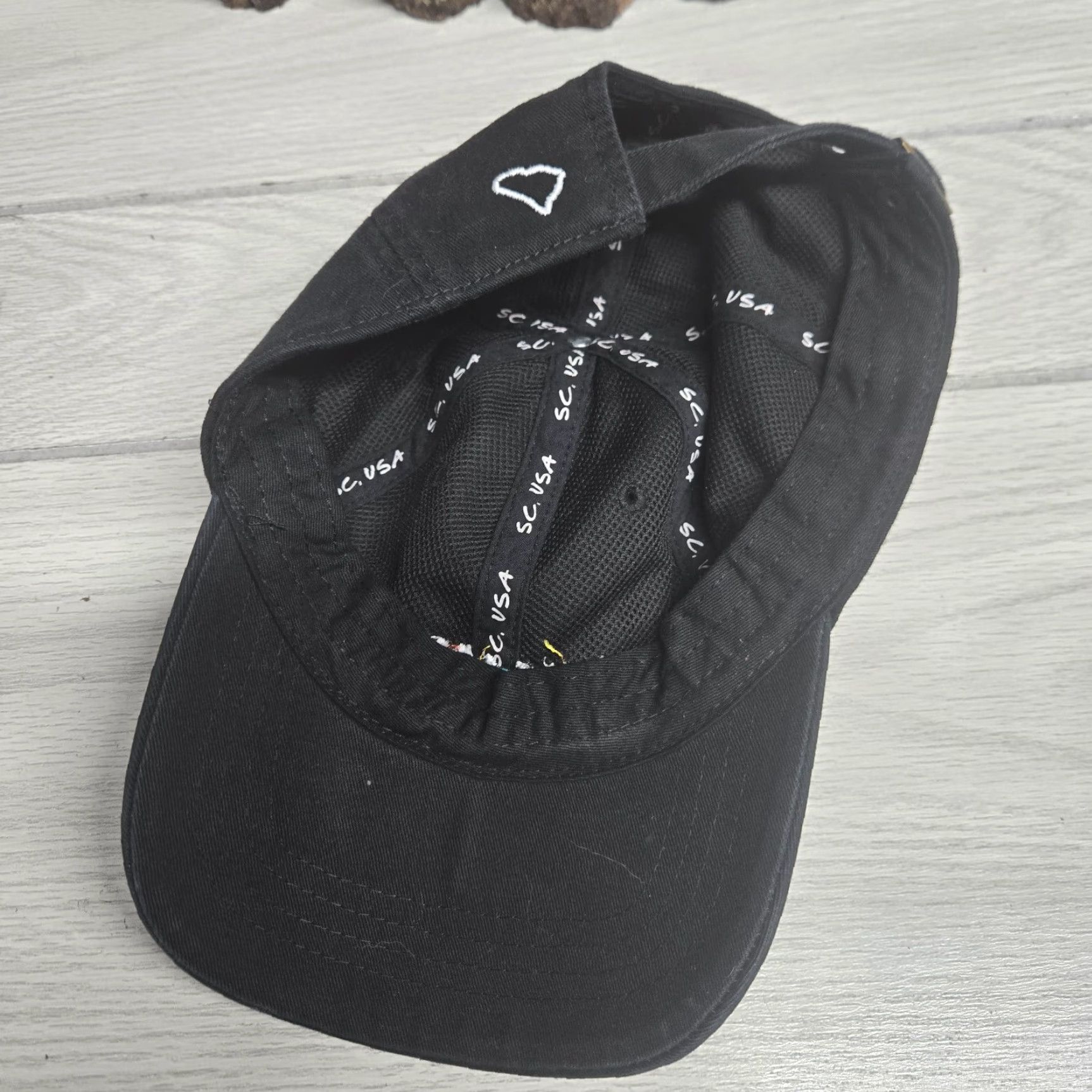 Vintage South Carolina SC State Baseball Hat Cap Friends Font Strapback Black Shirt Size ONE SIZE - 5 Thumbnail