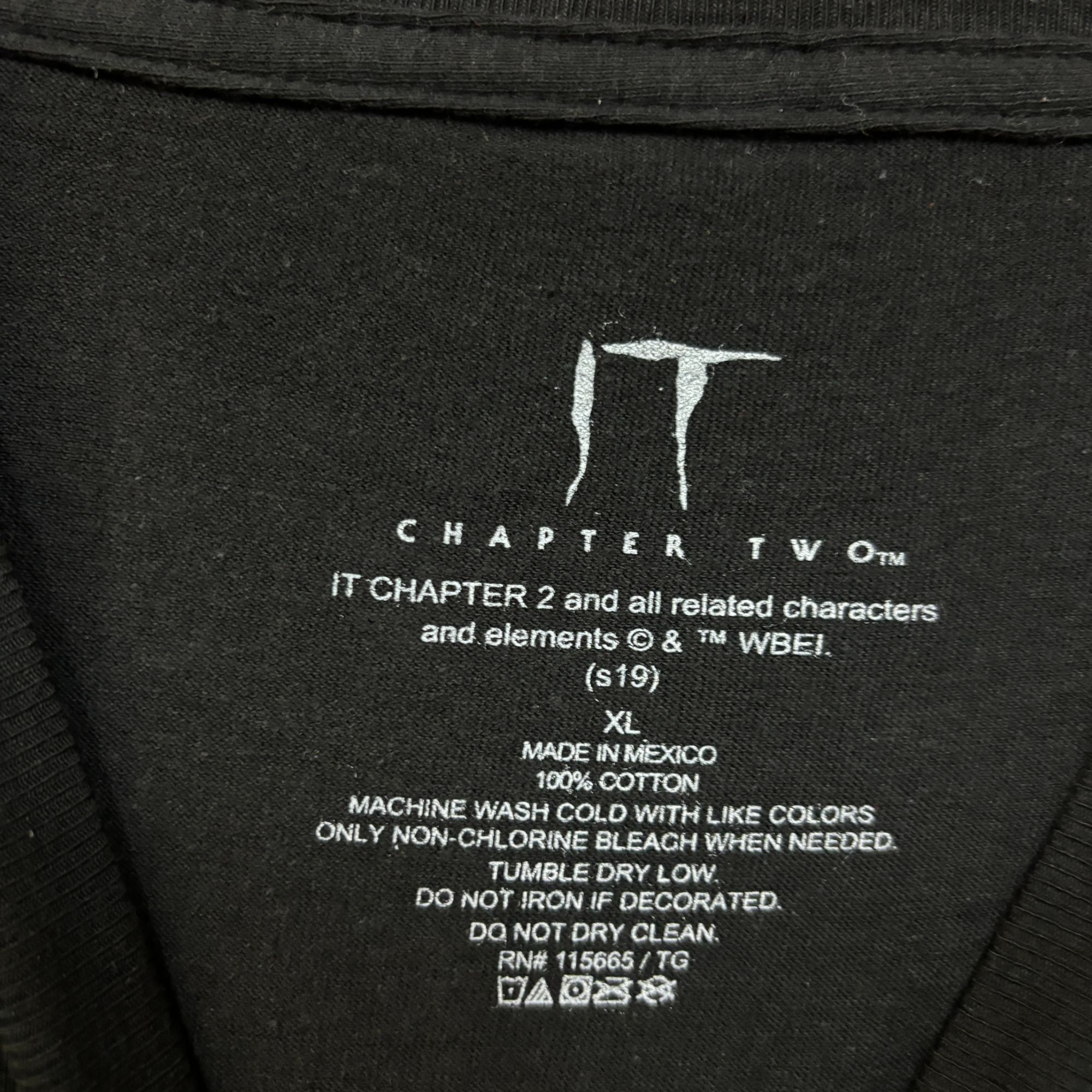 Other Pennywise The Clown It Chapter 2 Horror Tshirt size XL Size US XL / EU 56 / 4 - 4 Thumbnail