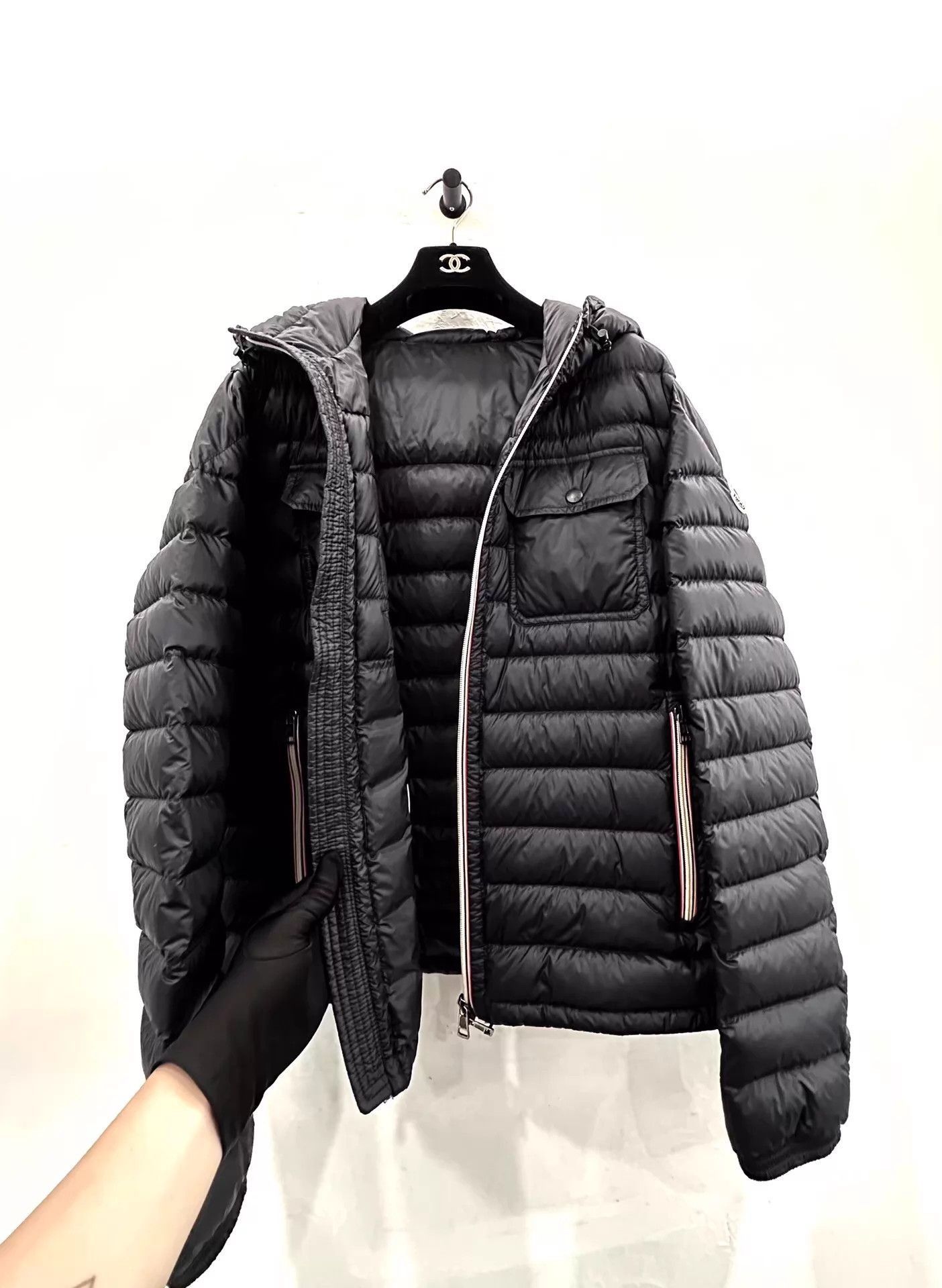 Moncler Black Quilted Hooded Puffer Jacket XXL Size US XXS / EU 40 - 4 Thumbnail