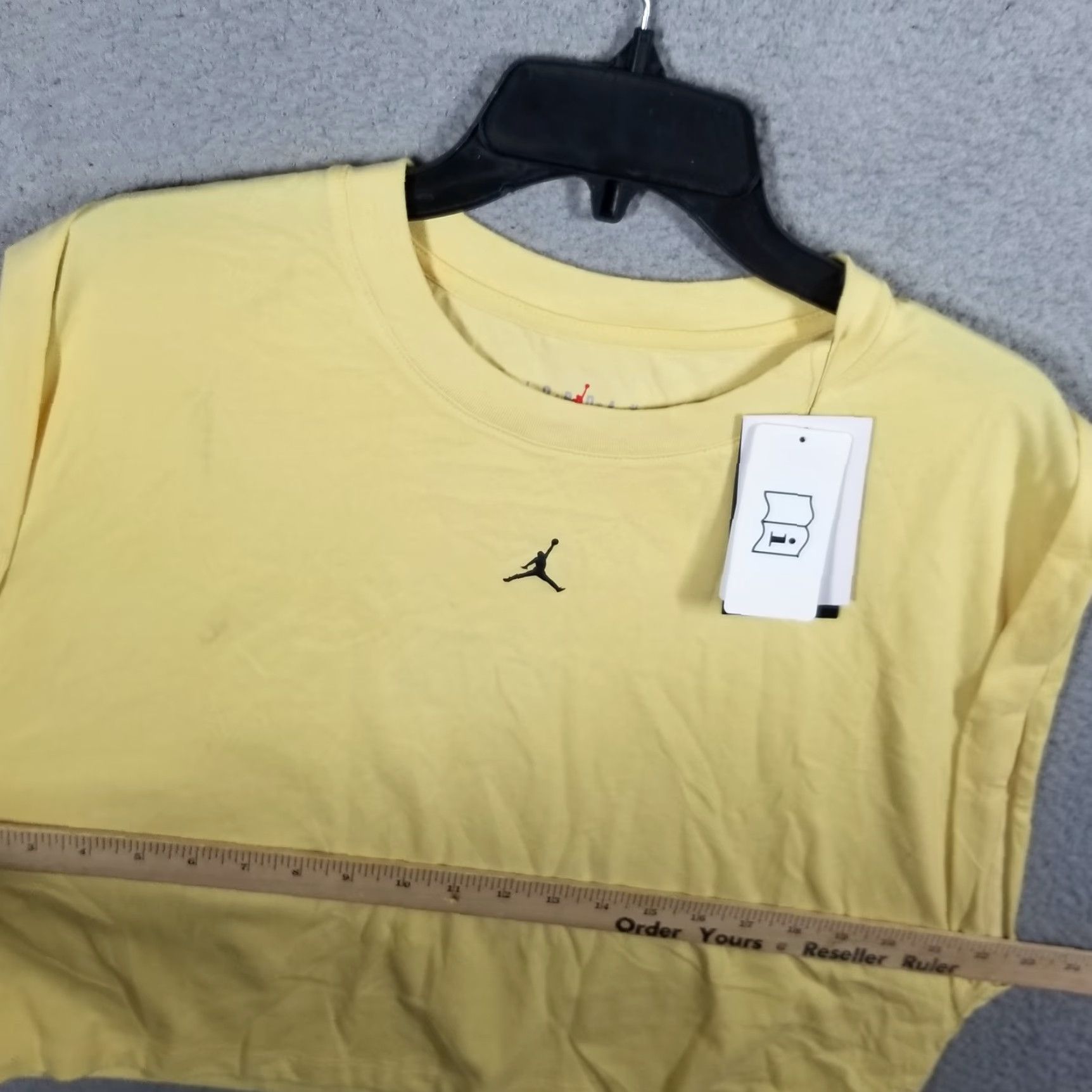 Jordan Brand Jordan Shirt Womens Large Loose Fit Jumpman Graphic Athletic Tee DQ4394-753 Size L / US 10 / IT 46 - 6 Thumbnail