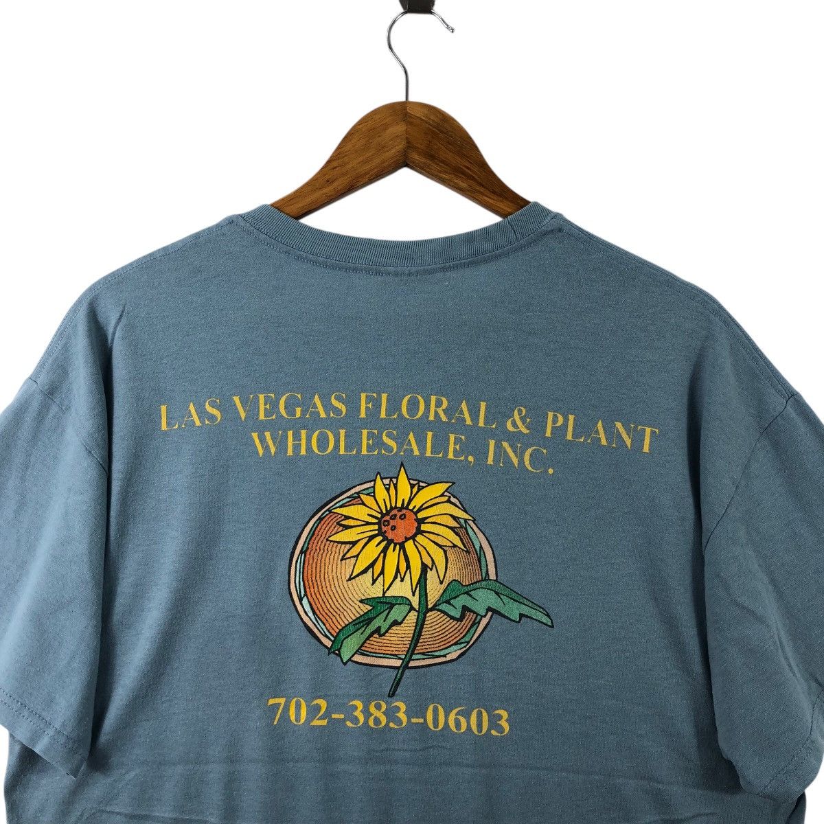 Vintage Vintage Las Vegas Floral & Plant Wholesale Tee Shirt Size US L / EU 52-54 / 3 - 5 Thumbnail