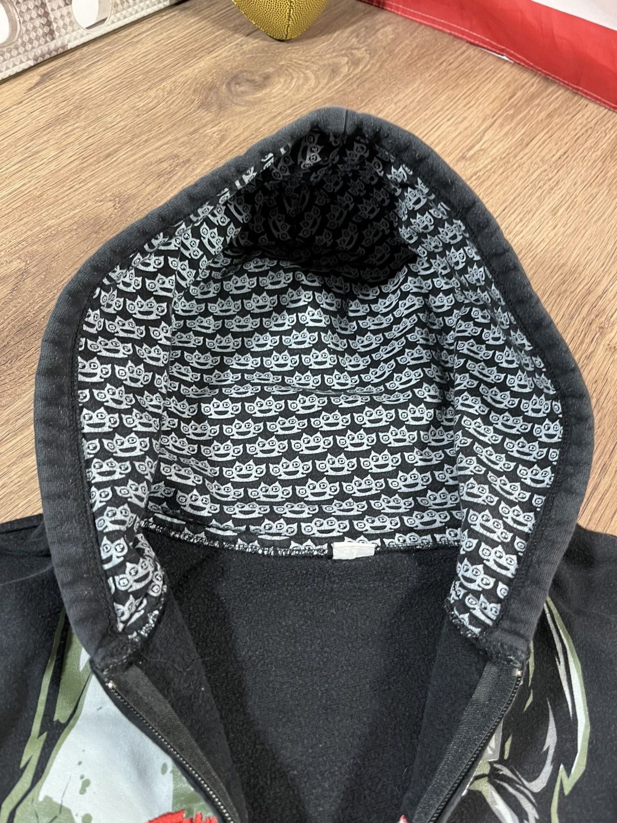 Other Five Finger Death Punch Zip Hoodie Size US M / EU 48-50 / 2 - 8 Thumbnail