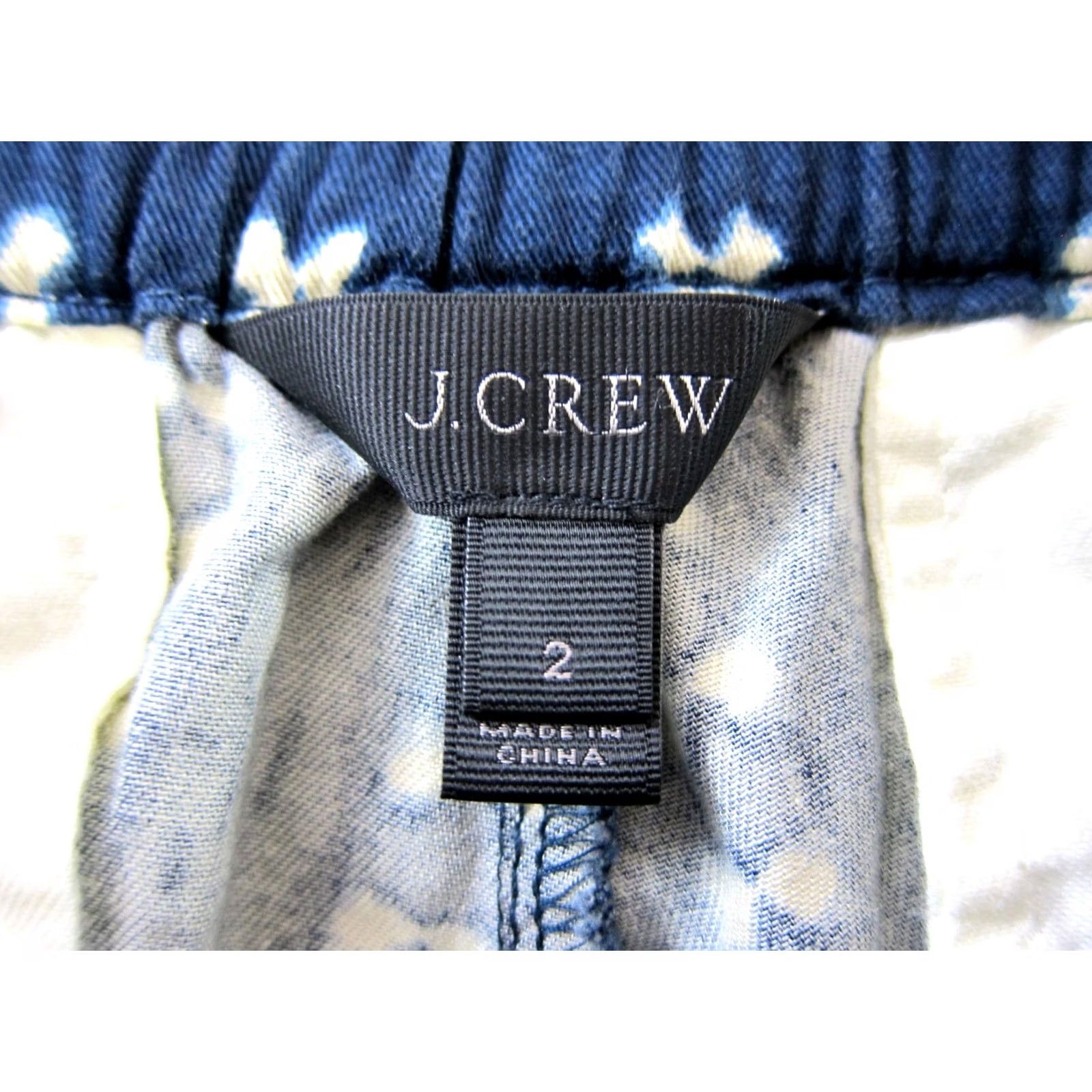 J.Crew J.CREW Shorts Chino 2 Blue White Block Dye Elastic Waist Pocket Womens 27" Waist 4 pockets 2 Size 26" / US 2 / IT 38 - 3 Thumbnail