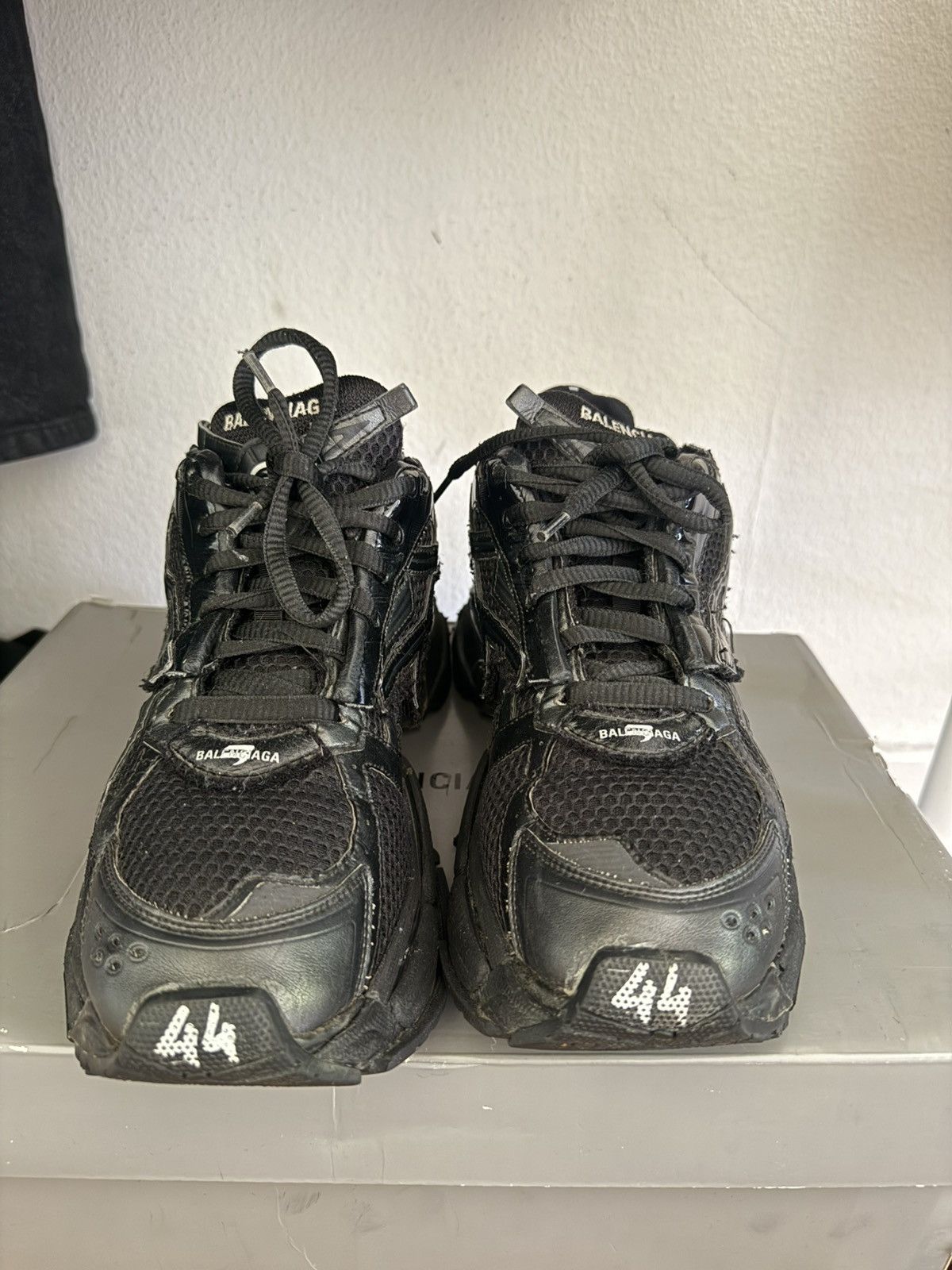 Balenciaga SOLD OUT ❌Balenciaga Runner Black Size US 11 / EU 44 - 4 Thumbnail