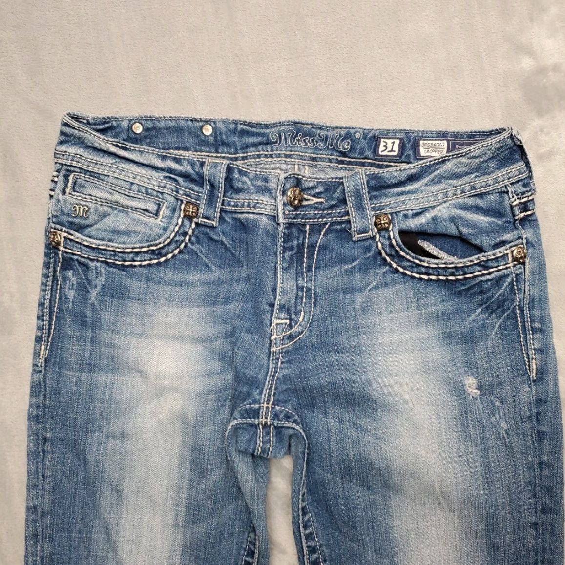 Miss Me Miss Me Jeans Womens 31 Blue Denim Thick Stitch Cropped Cowboy Buckle JE5347C2 Jeans 5-Pocket Denim Blue Womens 90s USA Buckle Belt Loops Size 24" / US 00 / IT 34 - 3 Thumbnail