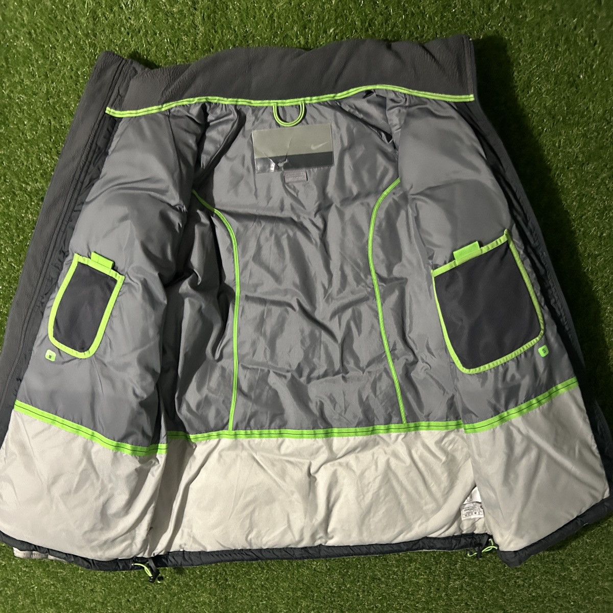Nike Mens Vintage Y2K Nike Puffer Down Coat Jacket Sz Large Size US L / EU 52-54 / 3 - 4 Thumbnail
