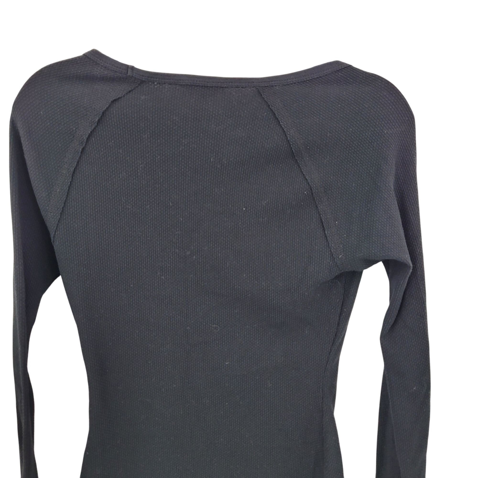Guess Y2K Guess Black Long-Sleeve Thermal Knit Top Womens Sz M Gol Size M / US 6-8 / IT 42-44 - 11 Thumbnail