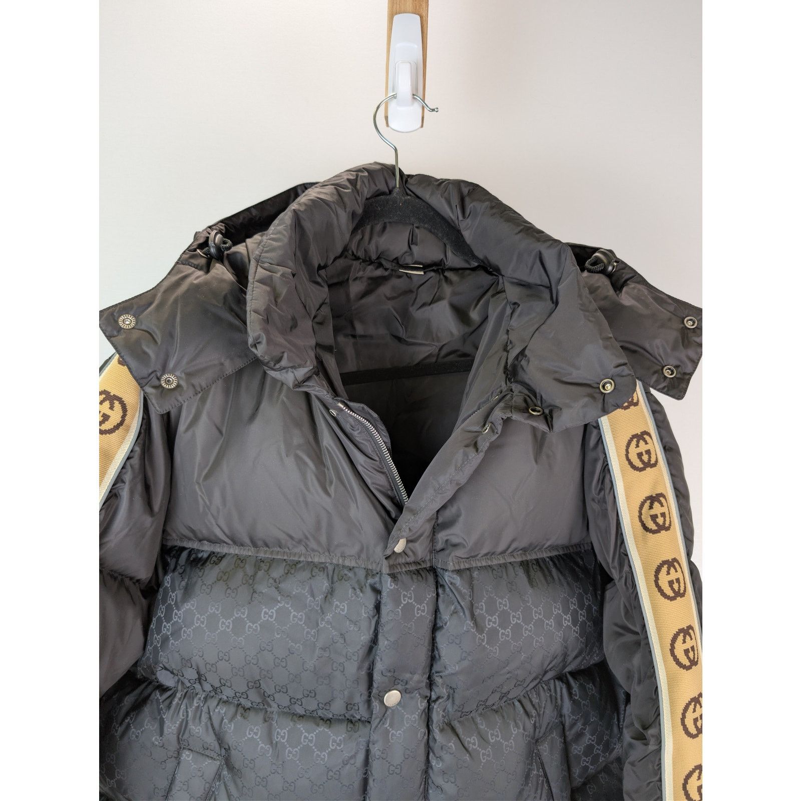 Gucci o1rshd1 Light Parachute GG Jacquard Nylon Padded Coat Jacket Size US M / EU 48-50 / 2 - 6 Thumbnail