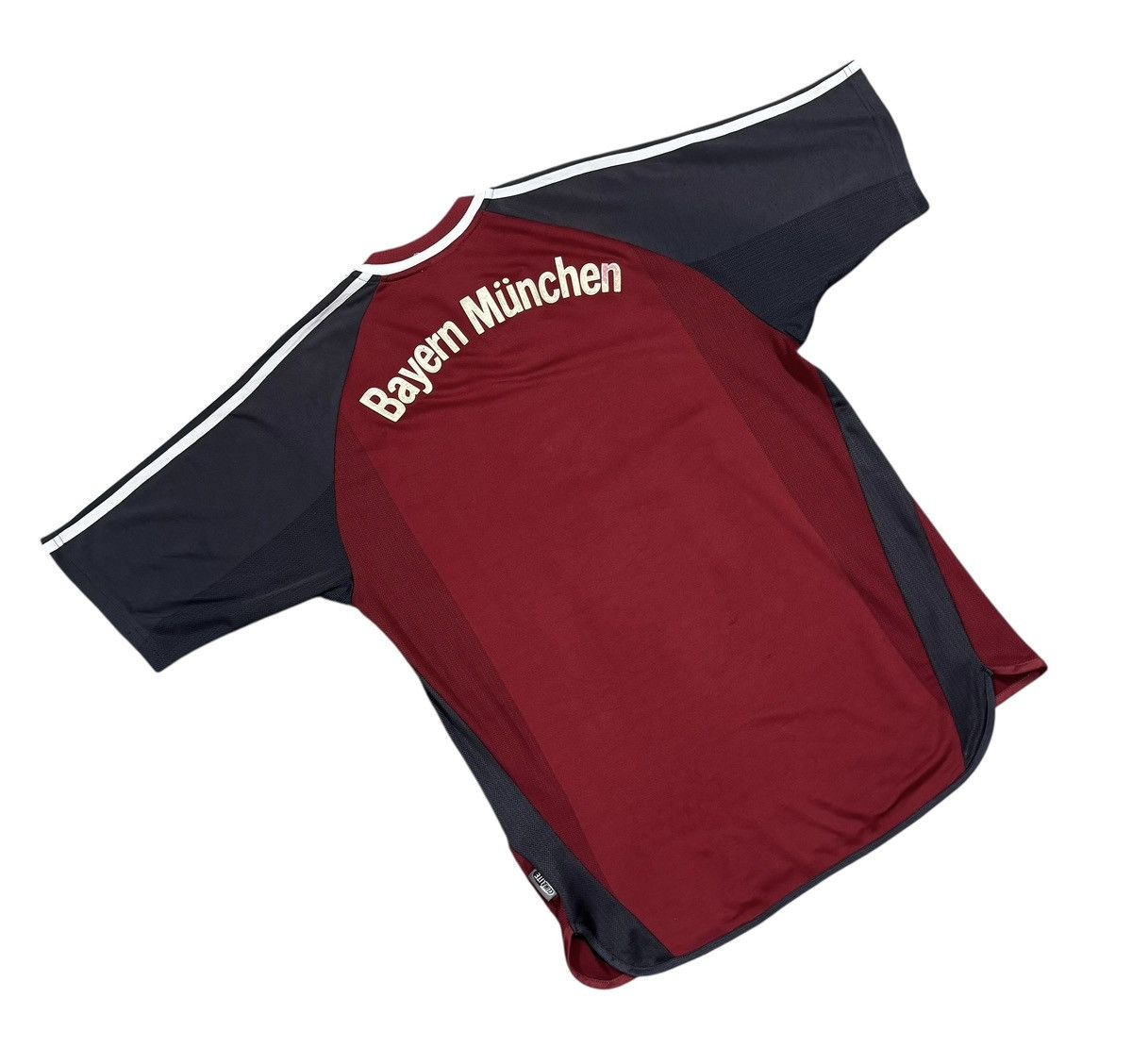 Adidas Vtg🔥2001-2002 Home Jersey Bayern Munich Football Club Size US L / EU 52-54 / 3 - 9 Thumbnail