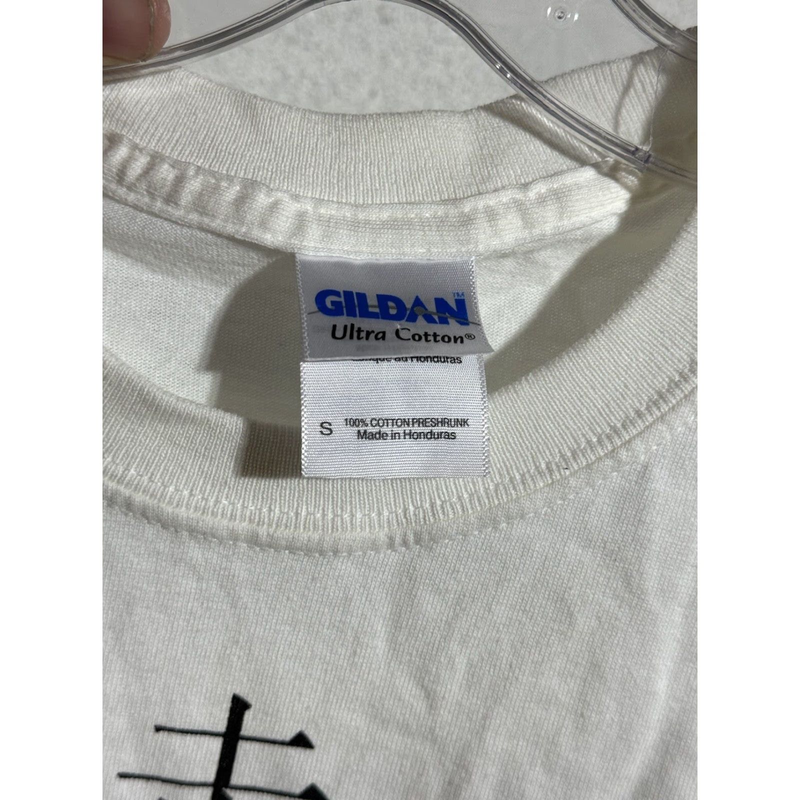 Gildan VINTAGE 2000s T-SHIRT Man Tiananmen Square Graphic Print Crew Neck Short Sleeve White Gildan Cotton History Double-Sided 17.5 x 27 Mens Regular Size S Size US S / EU 44-46 / 1 - 5 Thumbnail