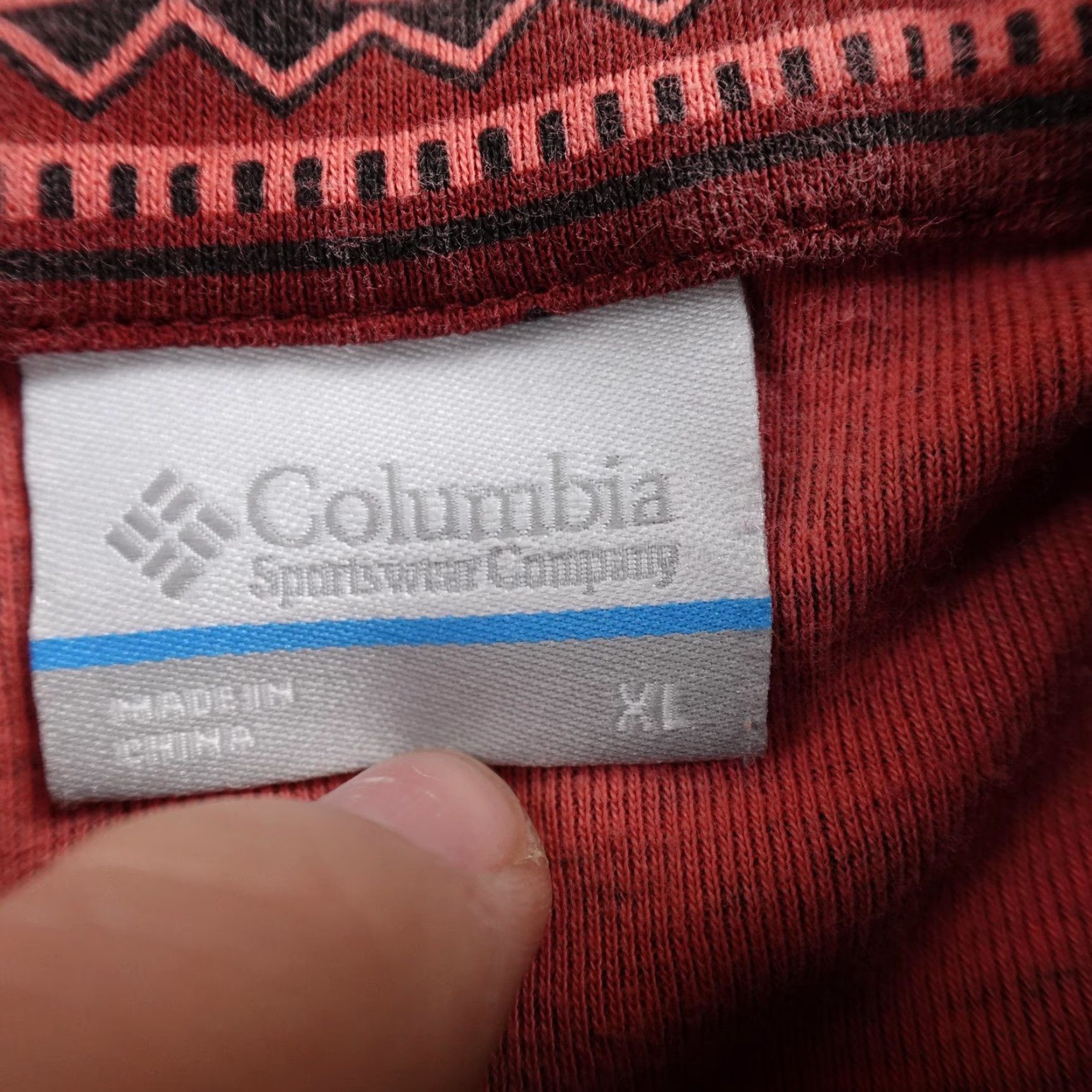 Vintage Columbia Pullover Womens XL Red 1/4 Zip Mock Neck Geometric Casual Outdoor Fall Size XL / US 12-14 / IT 48-50 - 5 Thumbnail