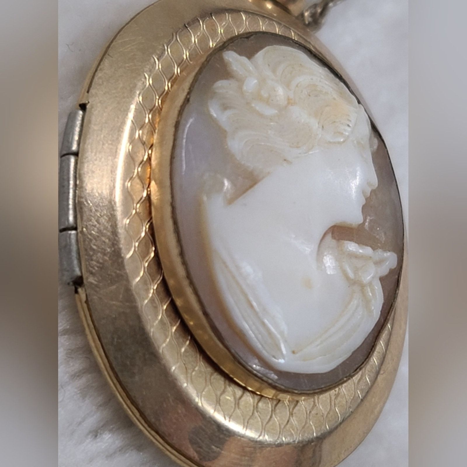 Other Antique Bates & Bacon Cameo Locket c.1915 Size ONE SIZE - 5 Thumbnail