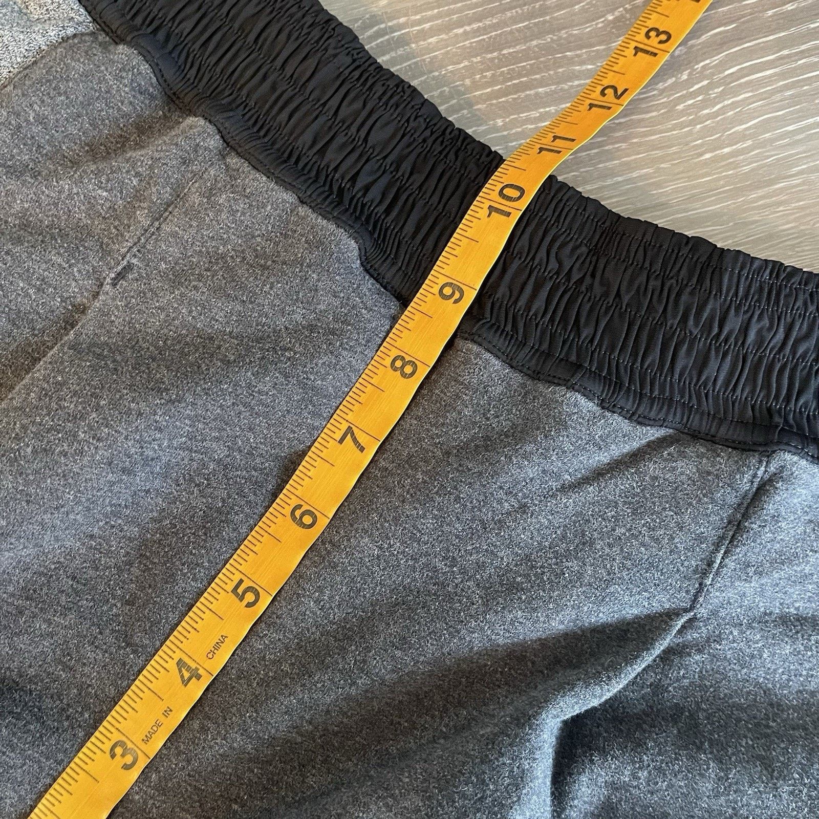 Lululemon Womens LULULEMON Pleated Pull On Sweatpant Sweat Pants 6 Size 28" / US 6 / IT 42 - 8 Thumbnail