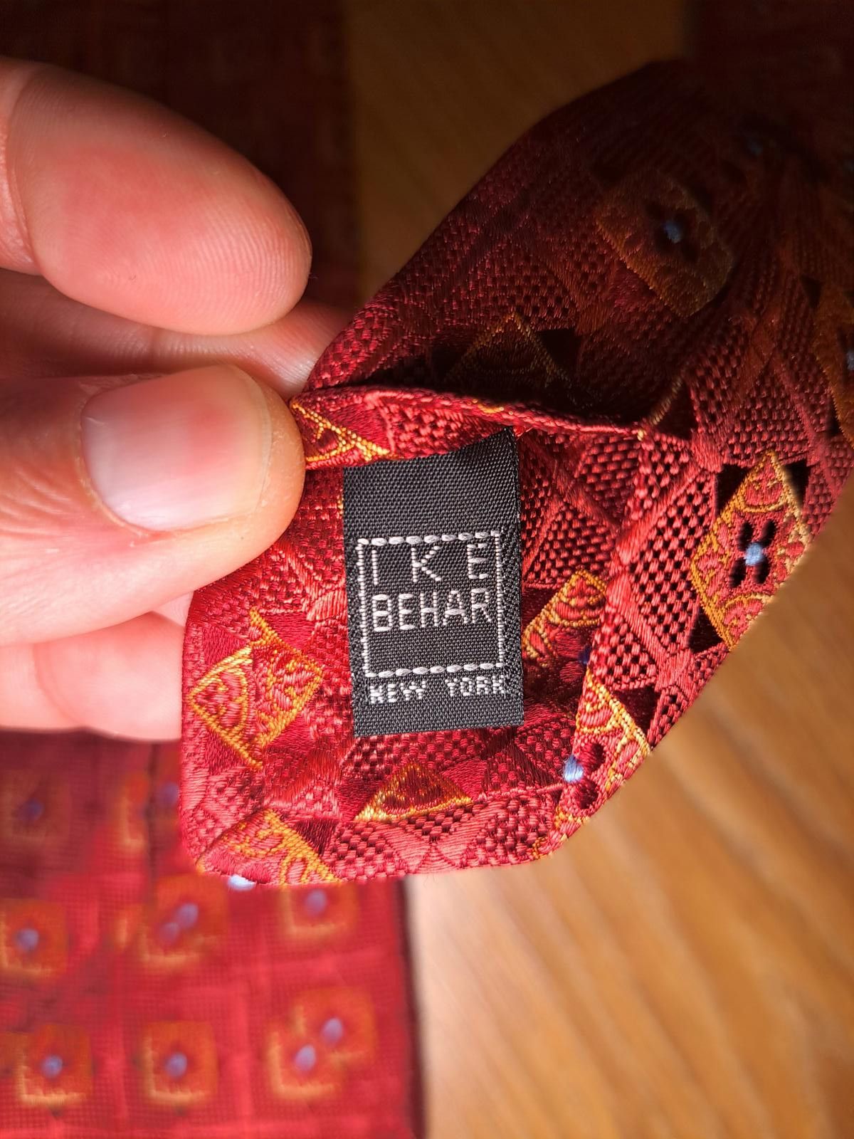 Ike Behar Ike Behar 100% Silk Tie Red Geometric Handmade in USA Wide Size ONE SIZE - 3 Thumbnail