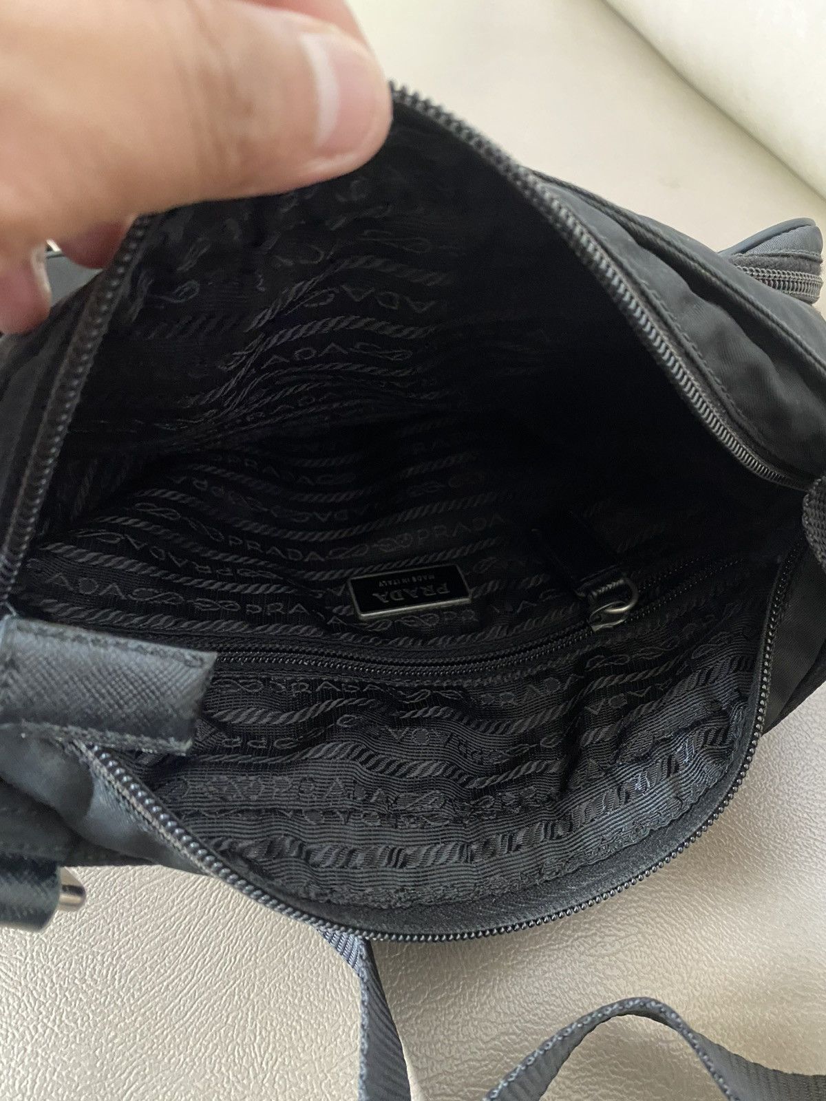 Prada Prada re-nylon crossbody bag Size ONE SIZE - 8 Thumbnail