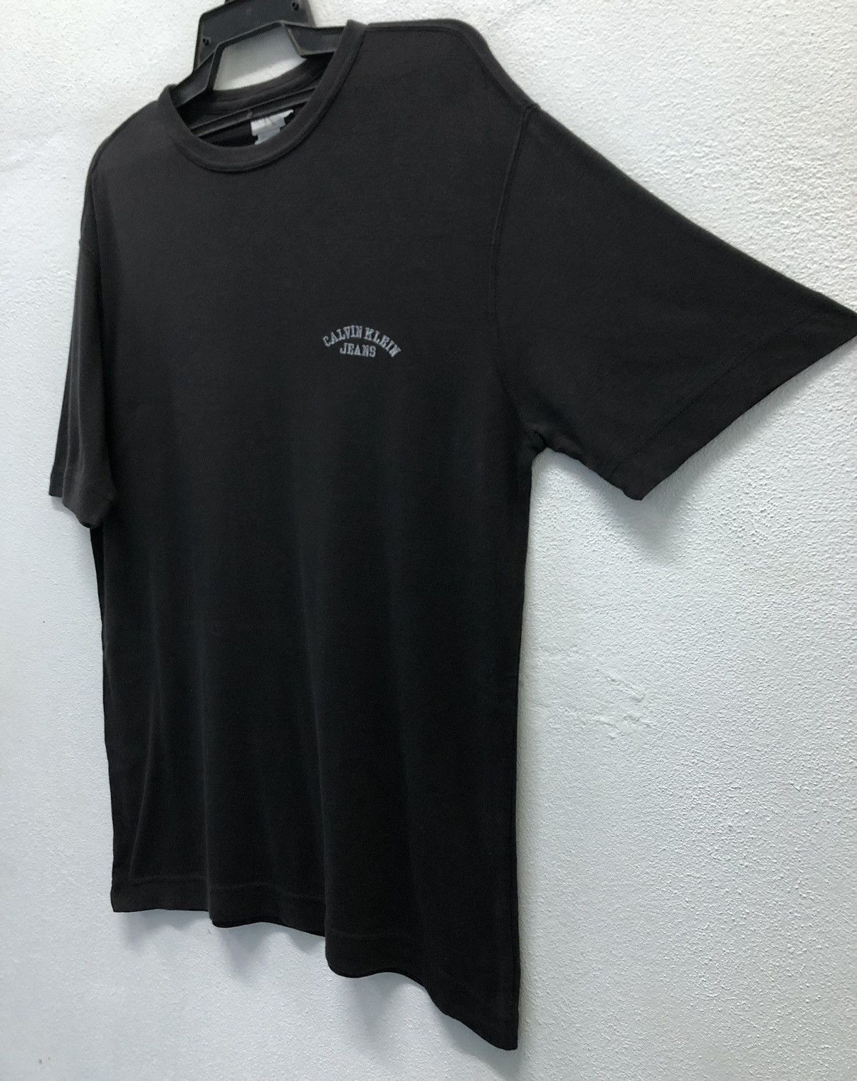 Calvin Klein Vintage Calvin Klein Jeans T-Shirt Size US M / EU 48-50 / 2 - 5 Thumbnail