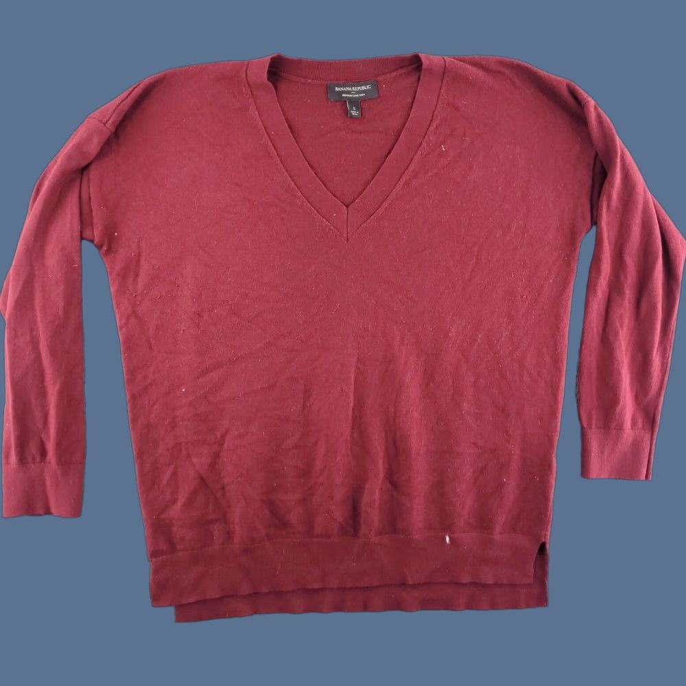Banana Republic V Neck Sweater Banana Republic Womens Large Red Cotton Cashmere Blend Luxe Yarn Size L / US 10 / IT 46 - 1 Thumbnail