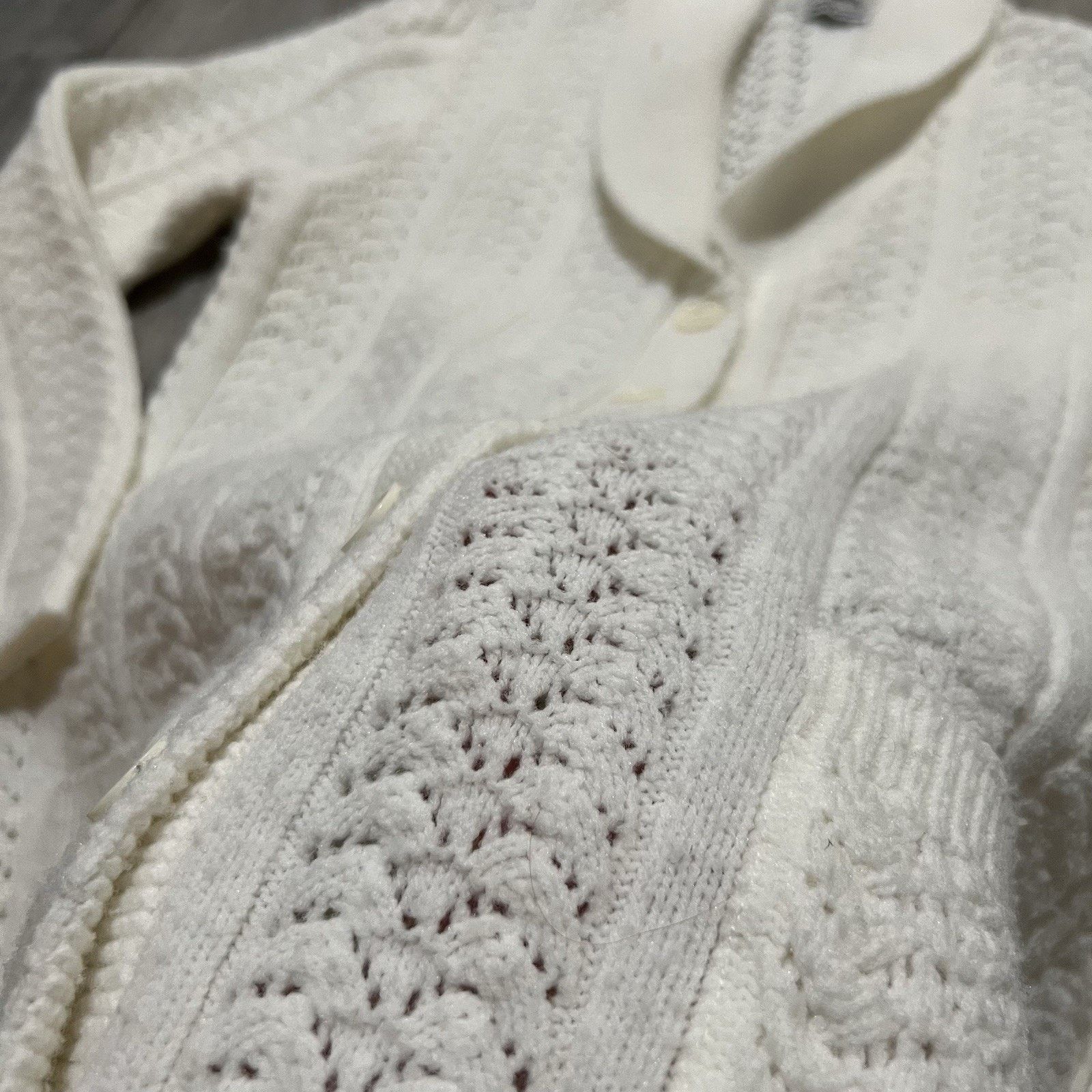 Vintage VTG Rosanna Wintuk Lace Knit Cottagecore Cardigan Sweater M Size M / US 6-8 / IT 42-44 - 4 Thumbnail
