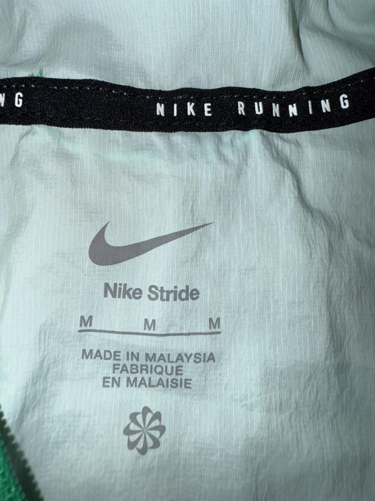 Nike Nike Stride Men's Repel UV Running Jacket Sample Size US M / EU 48-50 / 2 - 7 Thumbnail
