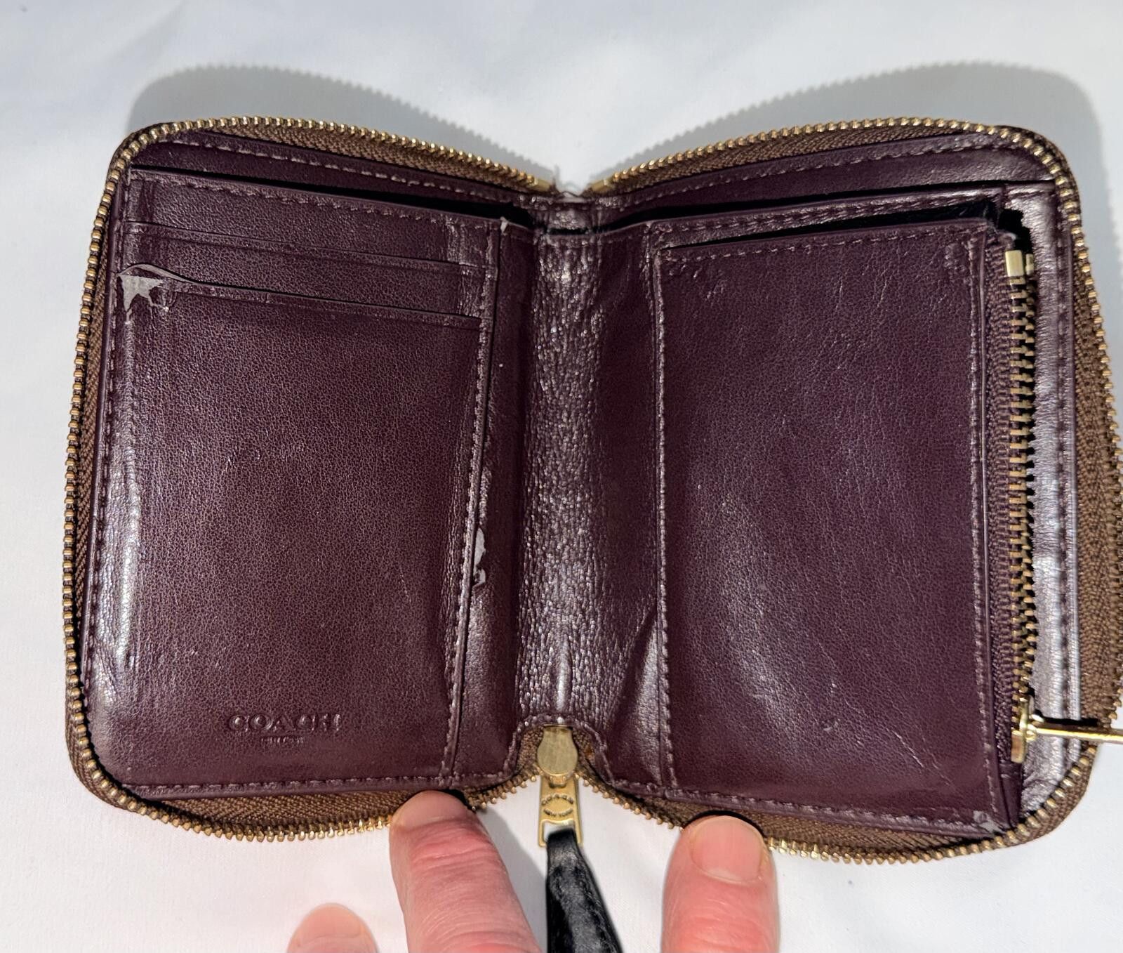 Coach Coach Wizard Of Oz Small Zip Around Wallet I With Patches Size ONE SIZE - 7 Thumbnail
