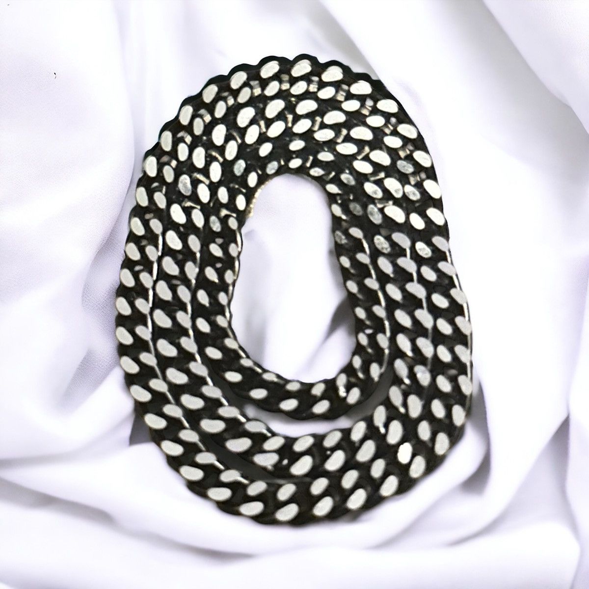 Vintage Vintage black and silver swag chain brooch Size ONE SIZE - 1 Thumbnail