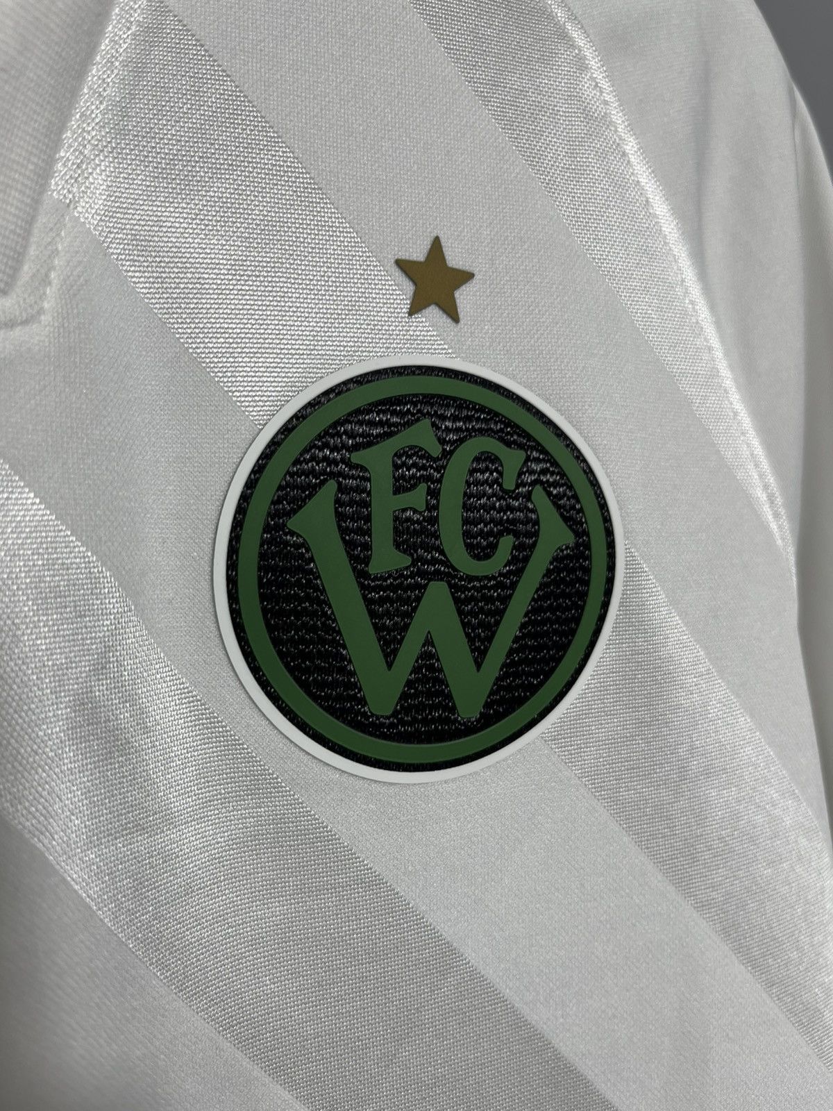 Nike WACKER INNSBRUCK 2021 2022 AWAY FOOTBAL SHIRT SOCCER JERSEY Size US L / EU 52-54 / 3 - 5 Thumbnail