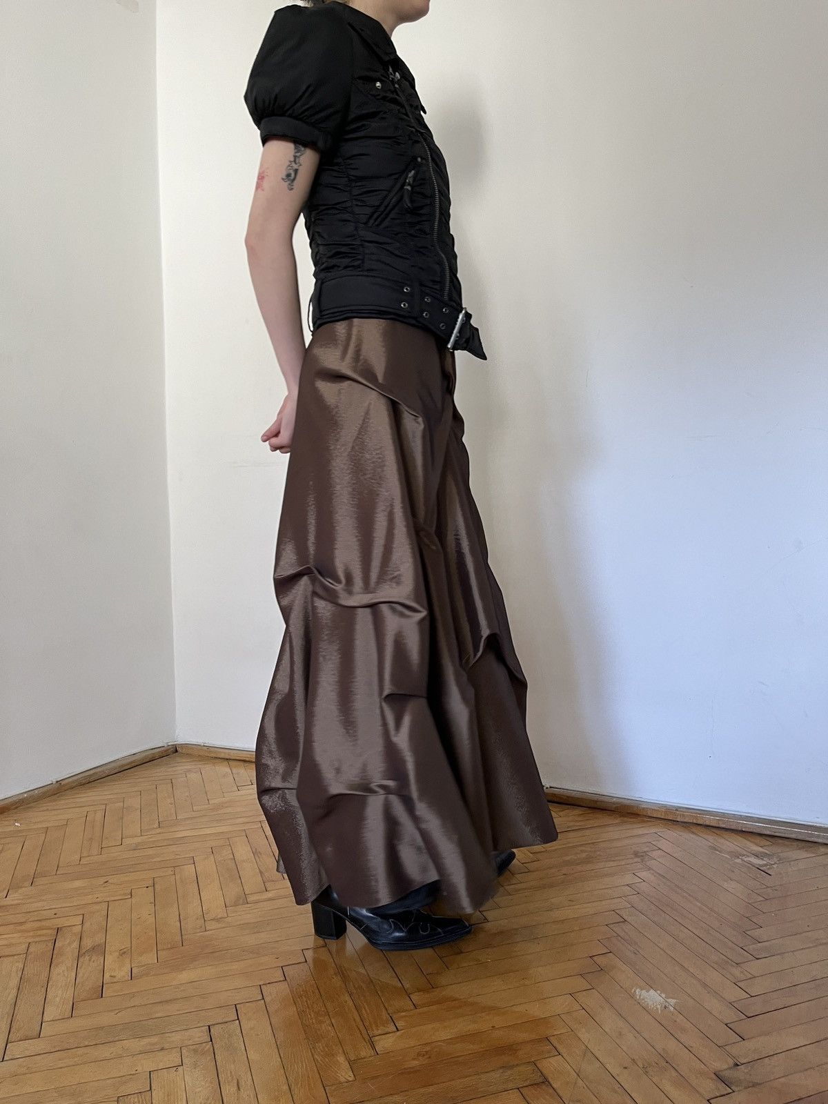 Vintage Vintage y2k Brown Maxi Skirt Size 25" / US 0 / IT 36 - 2 Thumbnail