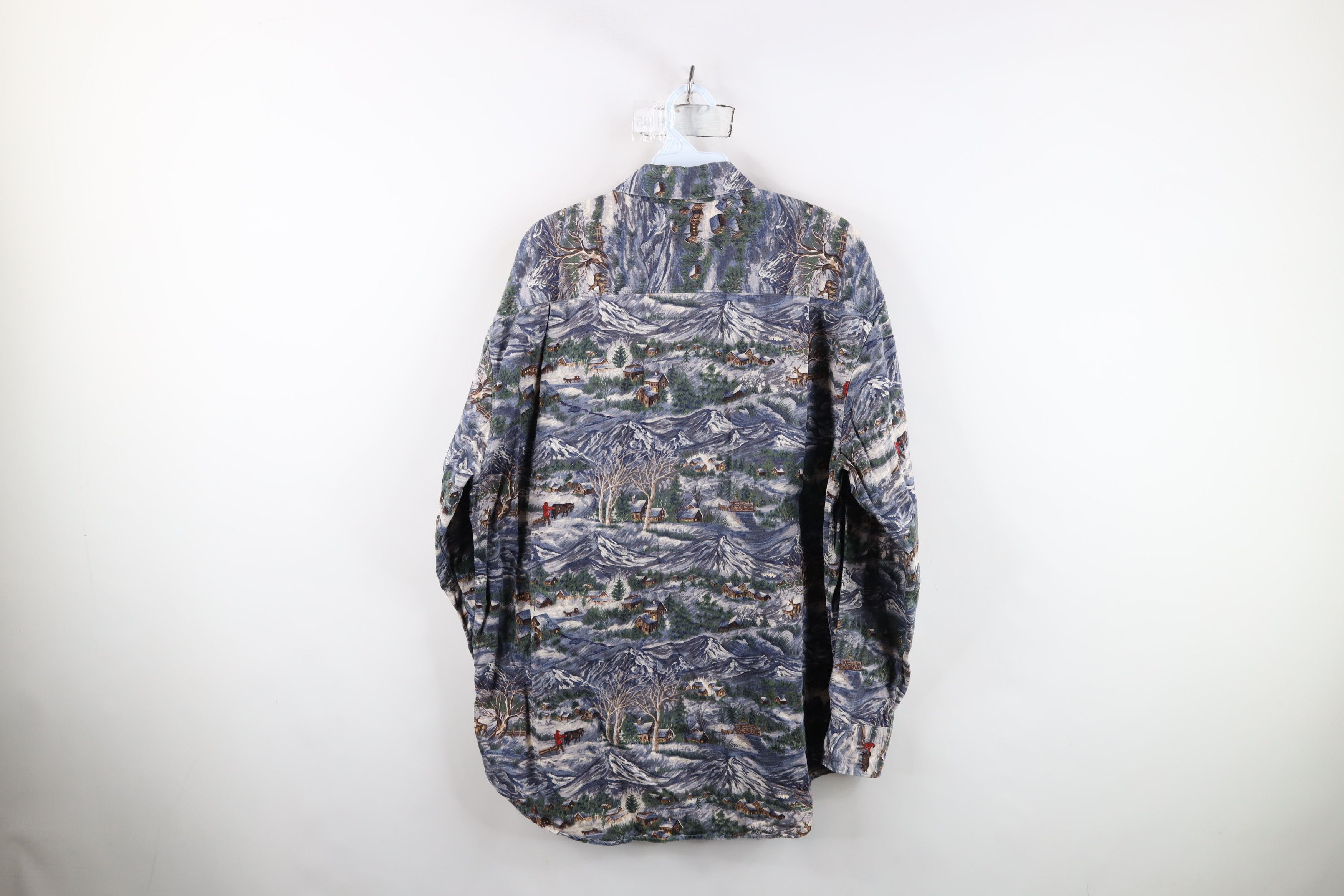 Banana Republic Vintage 90s Banana Republic Christmas Town All Over Shirt Size US M / EU 48-50 / 2 - 10 Thumbnail