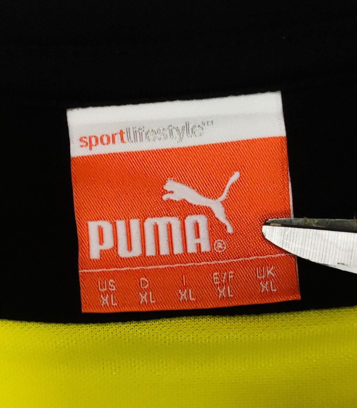 Puma Lewandowski #9 Borussia Dortmund 2013 2014 Puma Home Shirt Size US XL / EU 56 / 4 - 4 Thumbnail