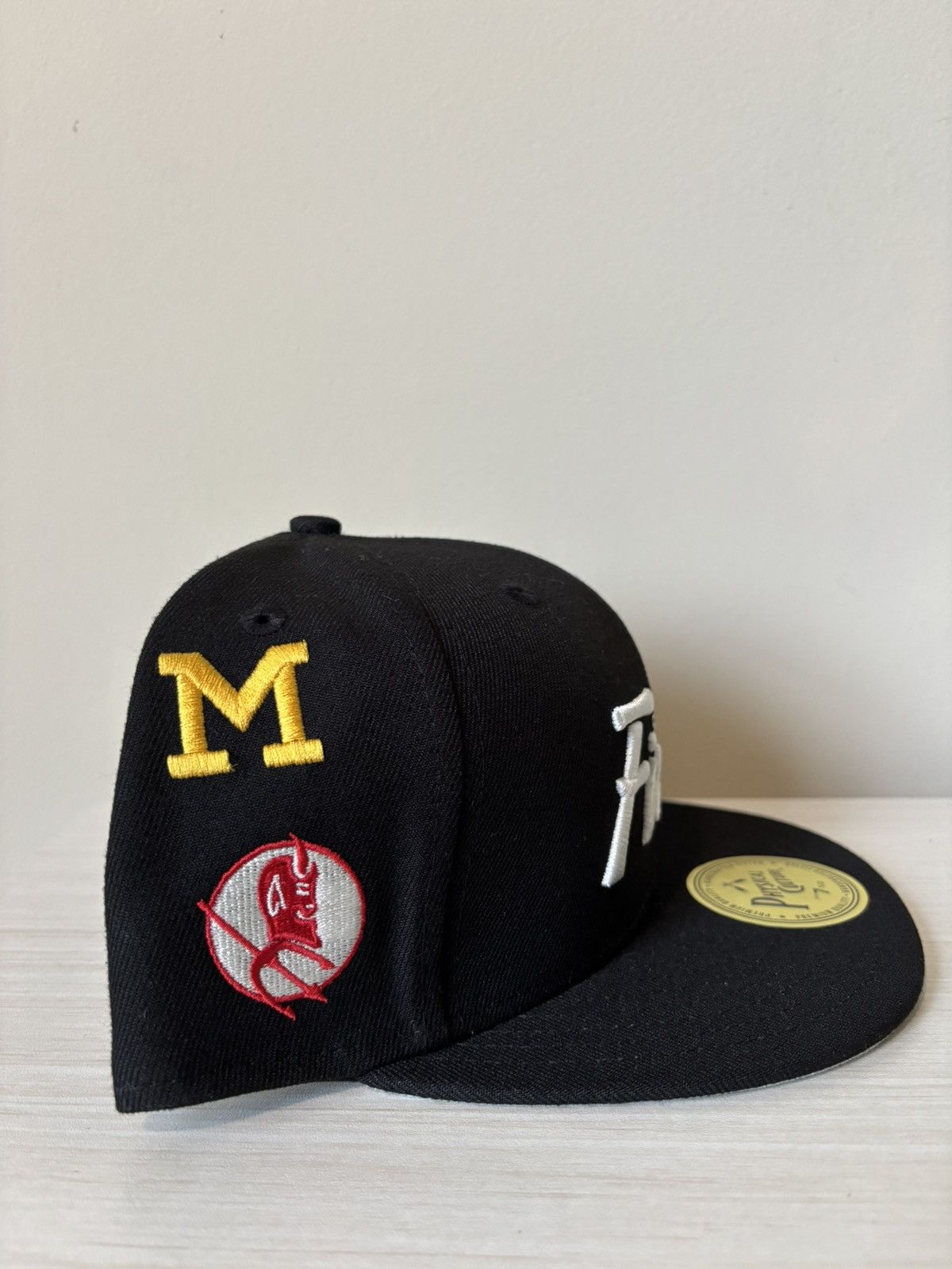 Lids Black Fives Fitted Size 7 1/2 Size ONE SIZE - 2 Thumbnail