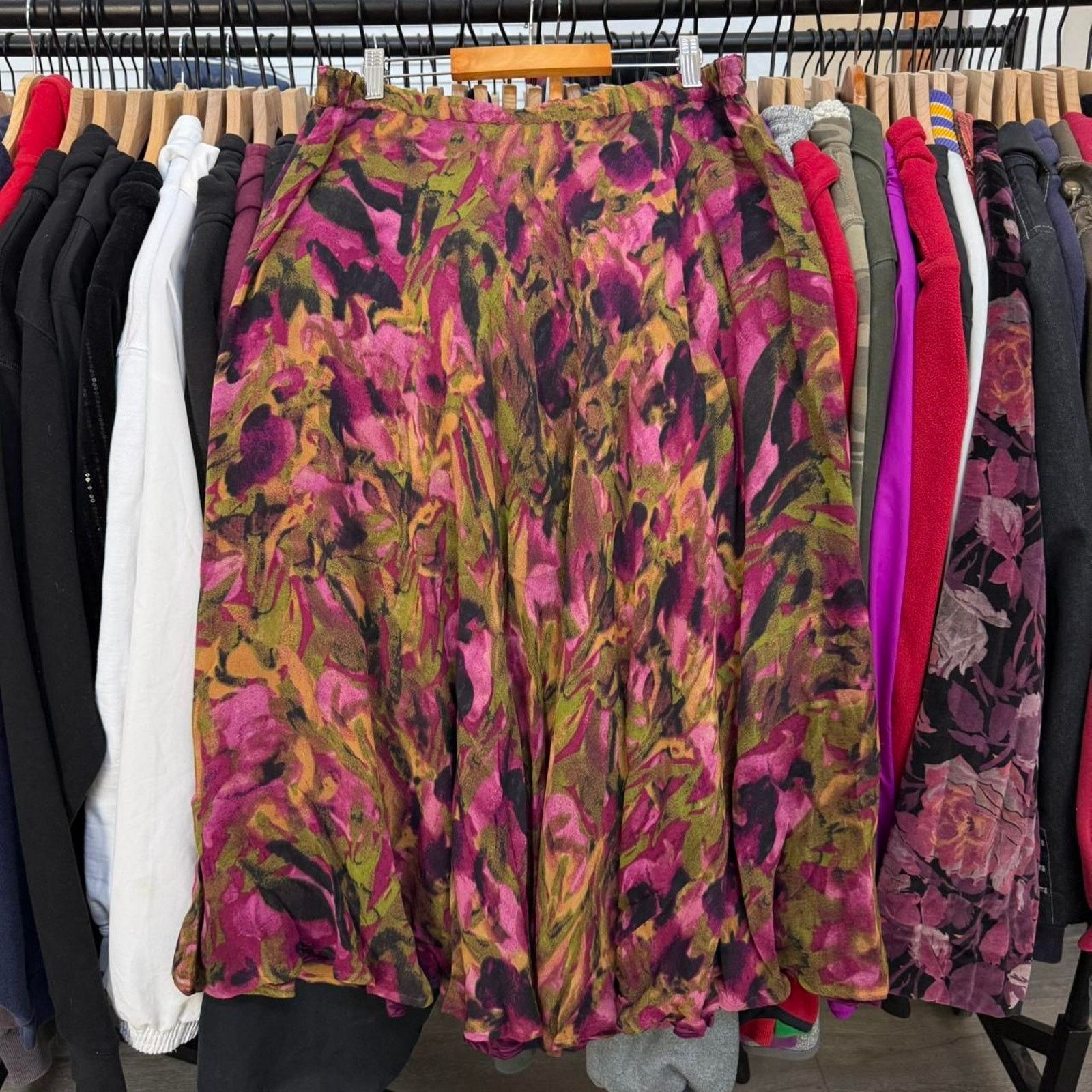 Coldwater Creek Vintage Womens Floral Pleated Maxi Skirt By Coldwater Creek Size 32" / US 10 / IT 46 - 1 Thumbnail