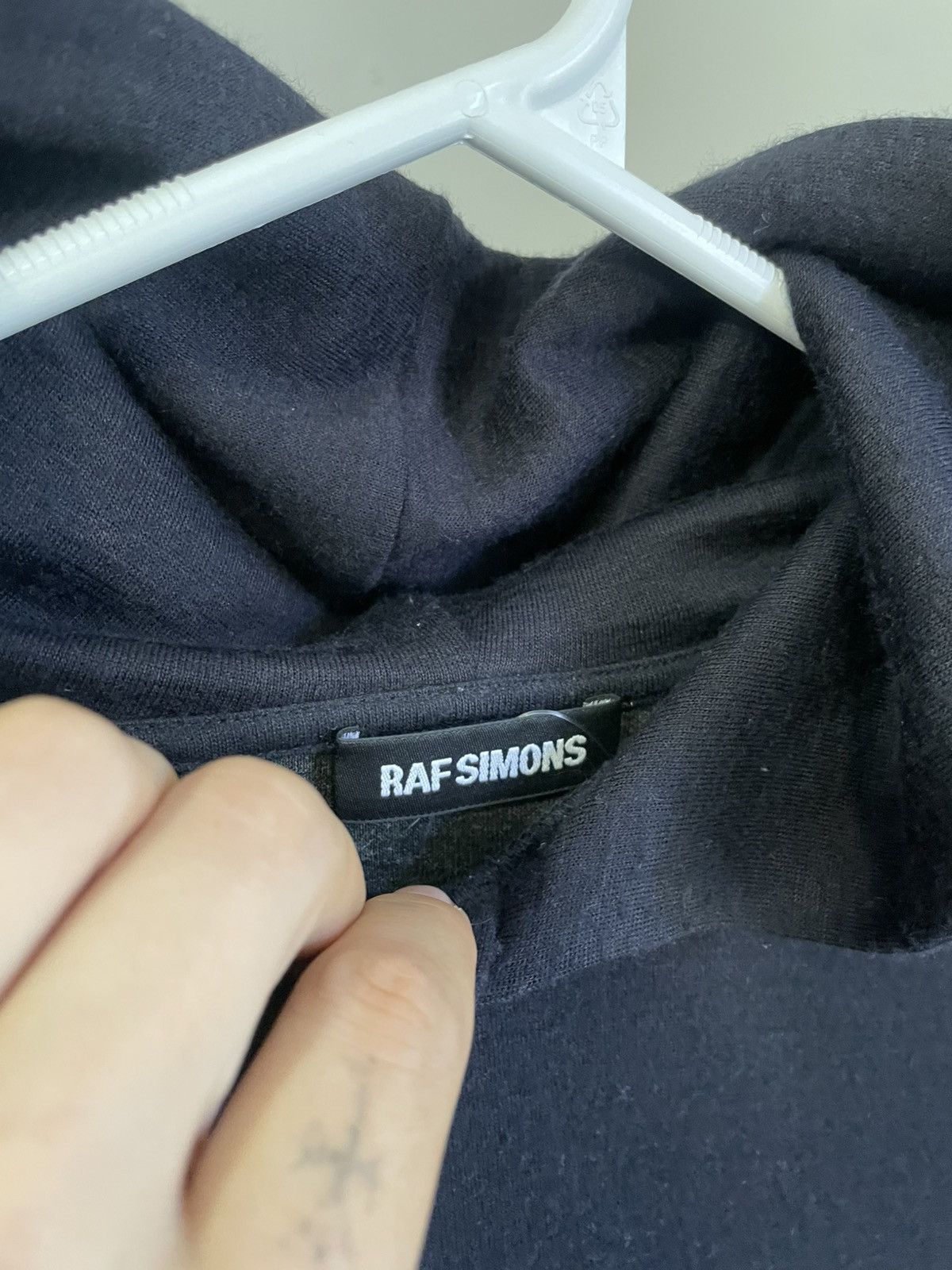 Raf Simons Raf Simons wool hoodie in navy blue Size US L / EU 52-54 / 3 - 3 Thumbnail