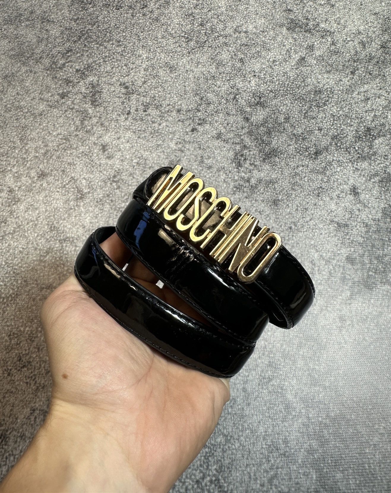 Moschino Y2k vintage Moschino logo belts Streetwear luxury style VTg Size ONE SIZE - 1 Thumbnail